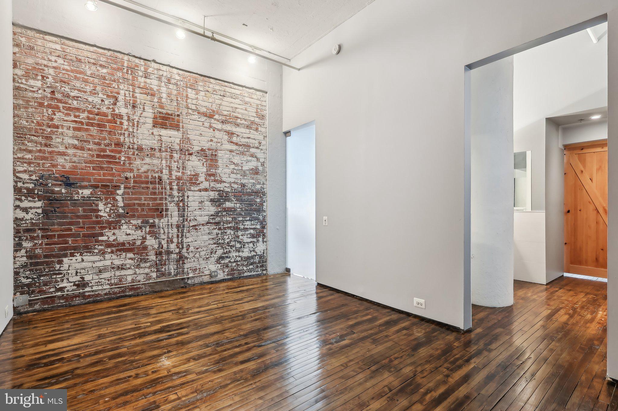 CALLOWHILL - Residential