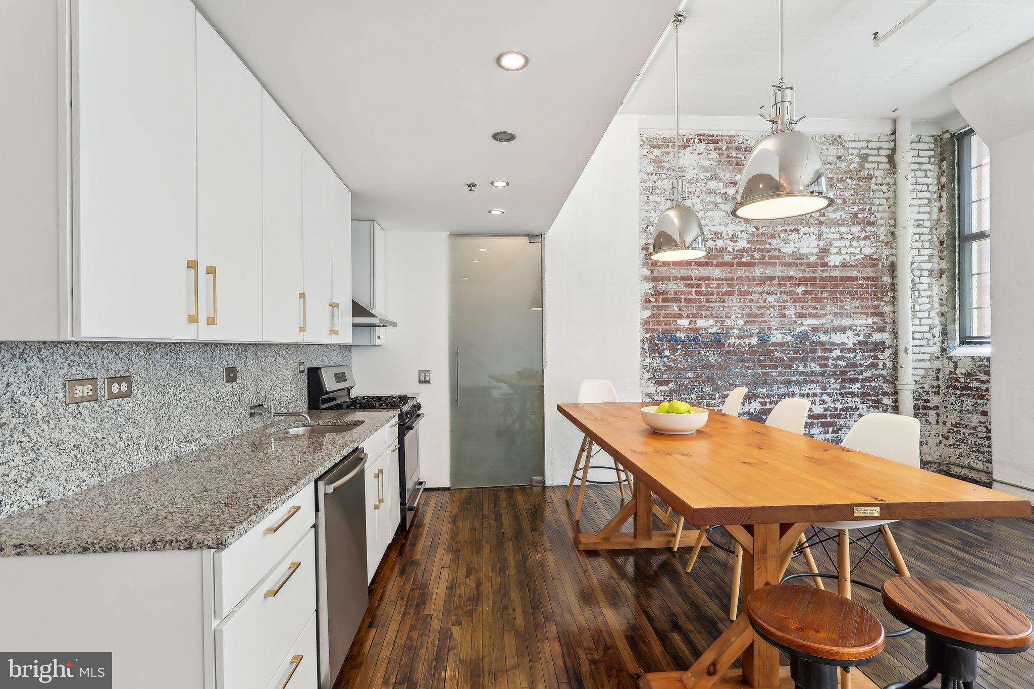 CALLOWHILL - Residential