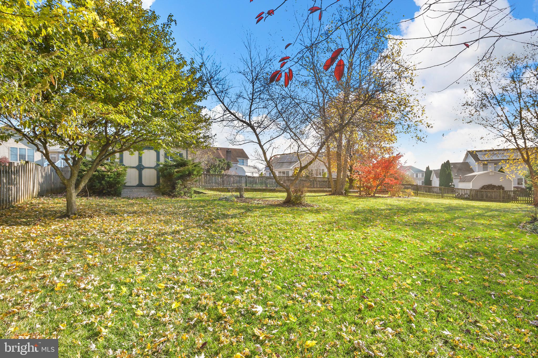 FOXFIELD AT MIDDLETOWN - Residential