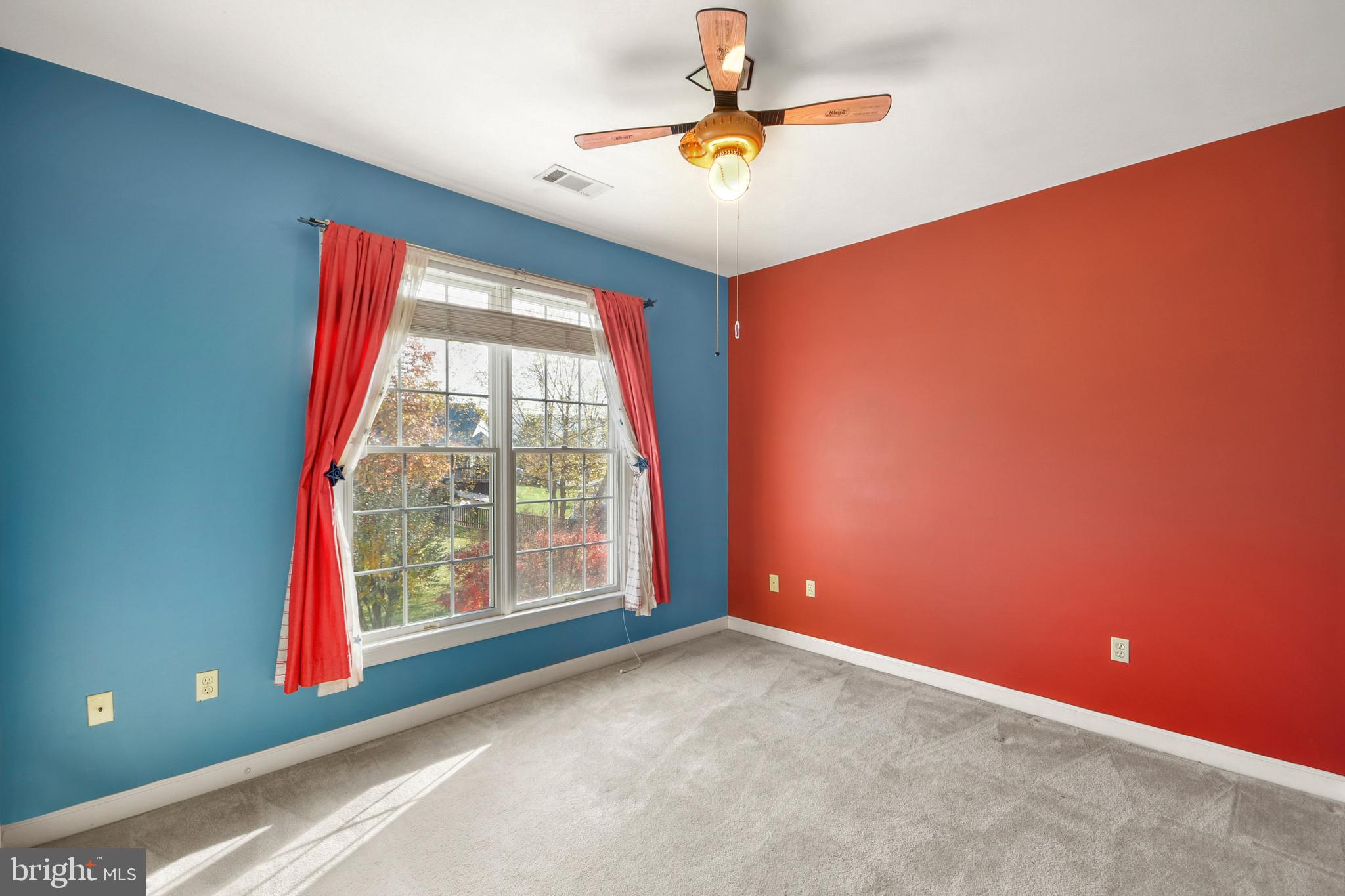 FOXFIELD AT MIDDLETOWN - Residential