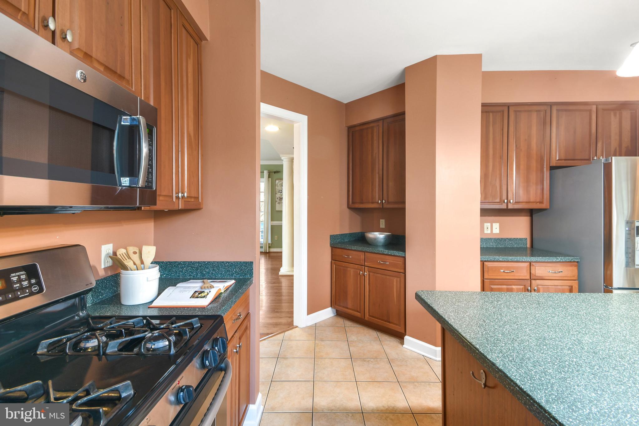 FOXFIELD AT MIDDLETOWN - Residential