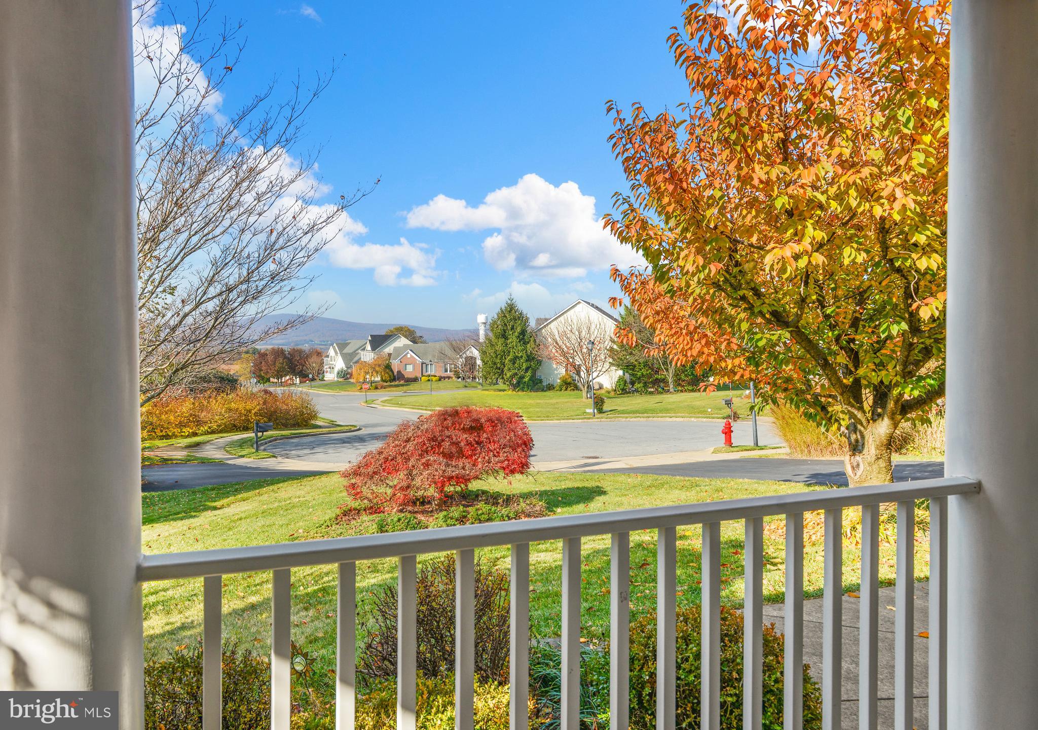 FOXFIELD AT MIDDLETOWN - Residential