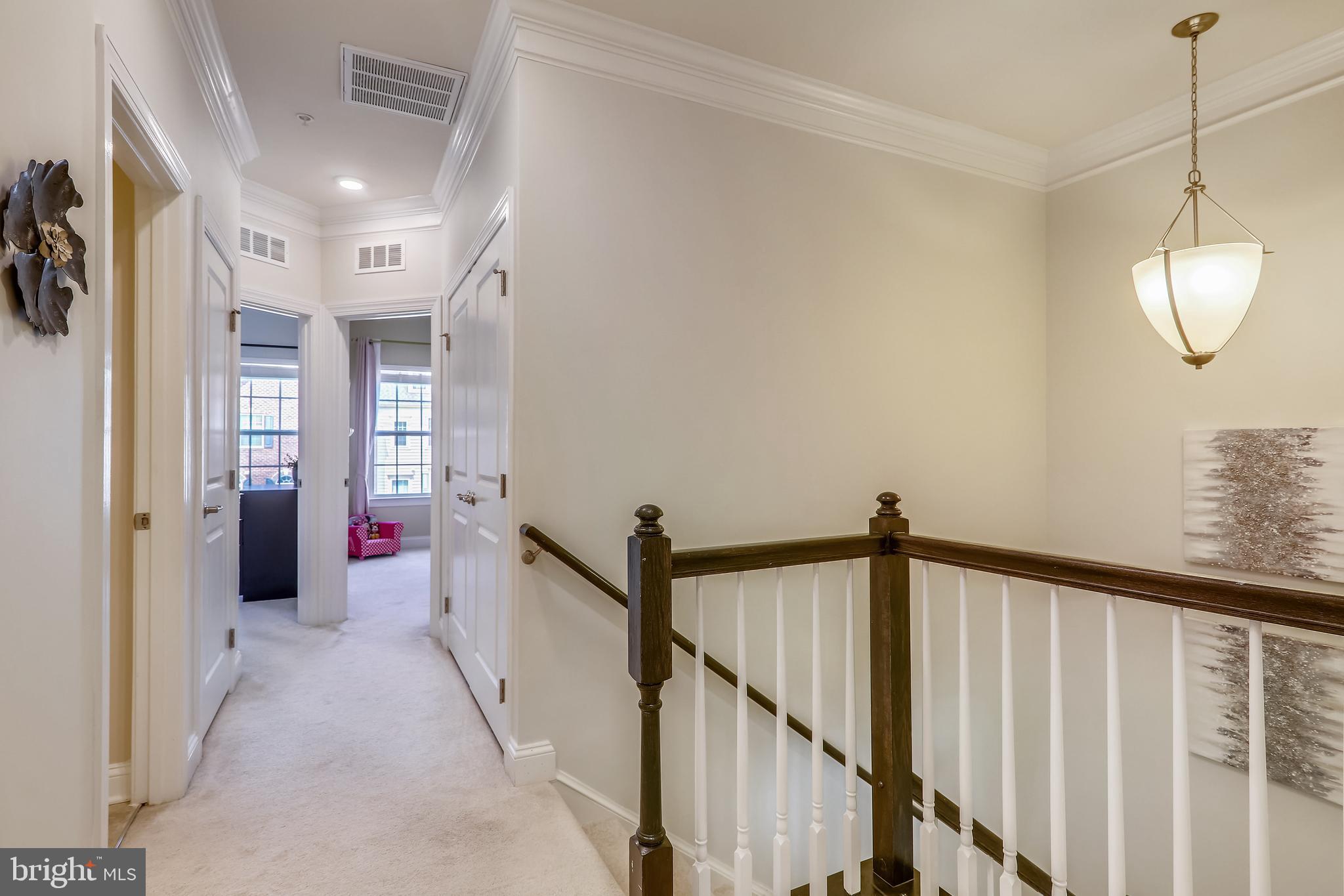 GREENBELT STATION - Residential