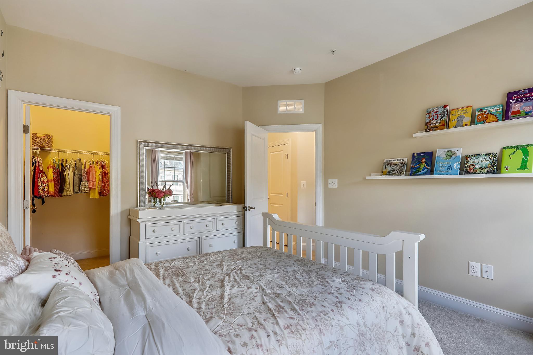 GREENBELT STATION - Residential