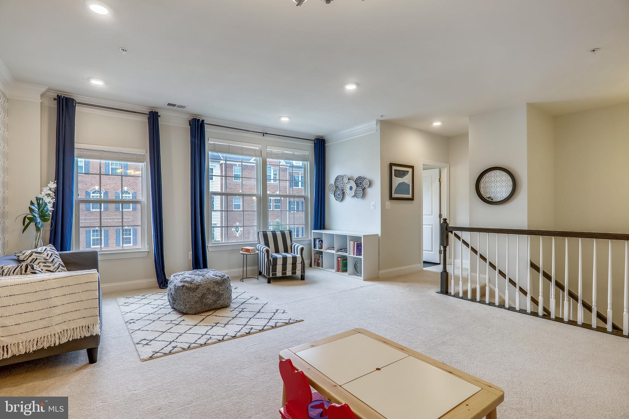 GREENBELT STATION - Residential