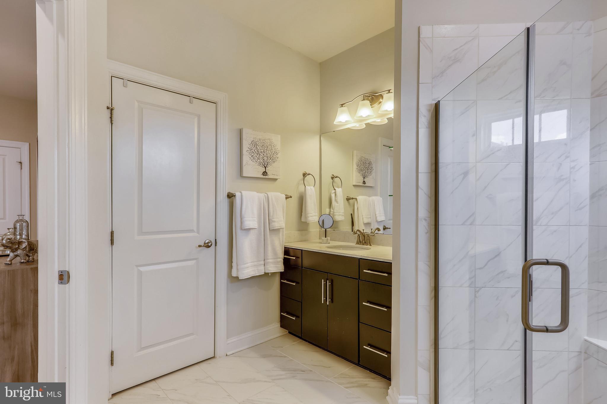 GREENBELT STATION - Residential