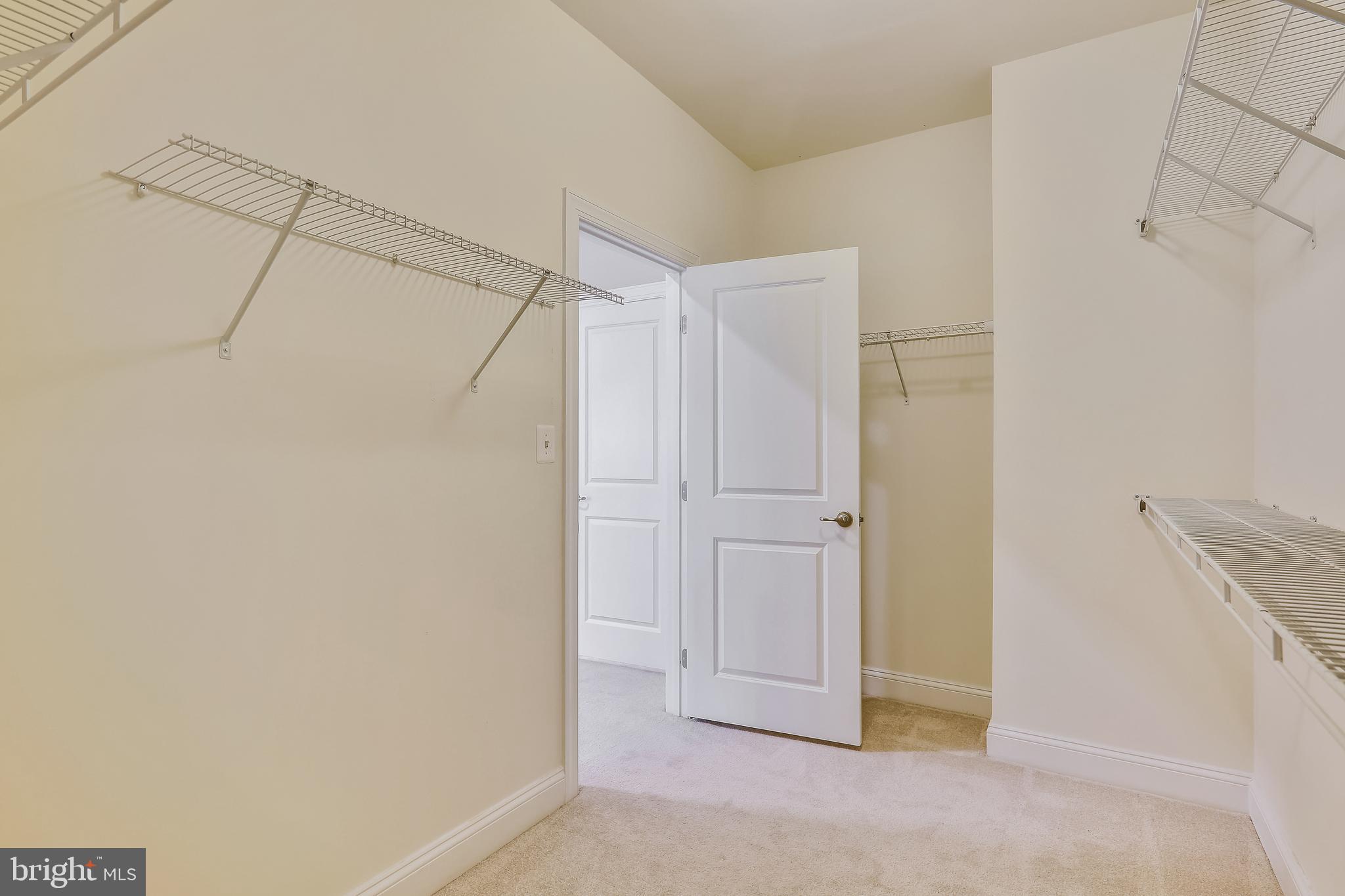 GREENBELT STATION - Residential