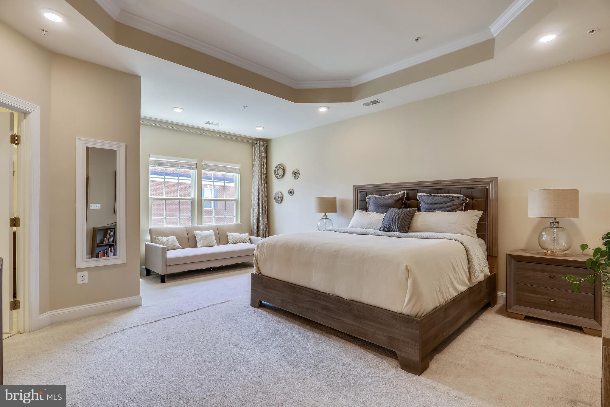 GREENBELT STATION - Residential