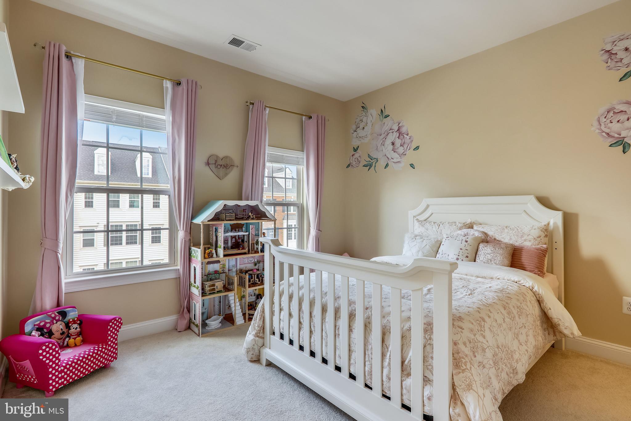 GREENBELT STATION - Residential