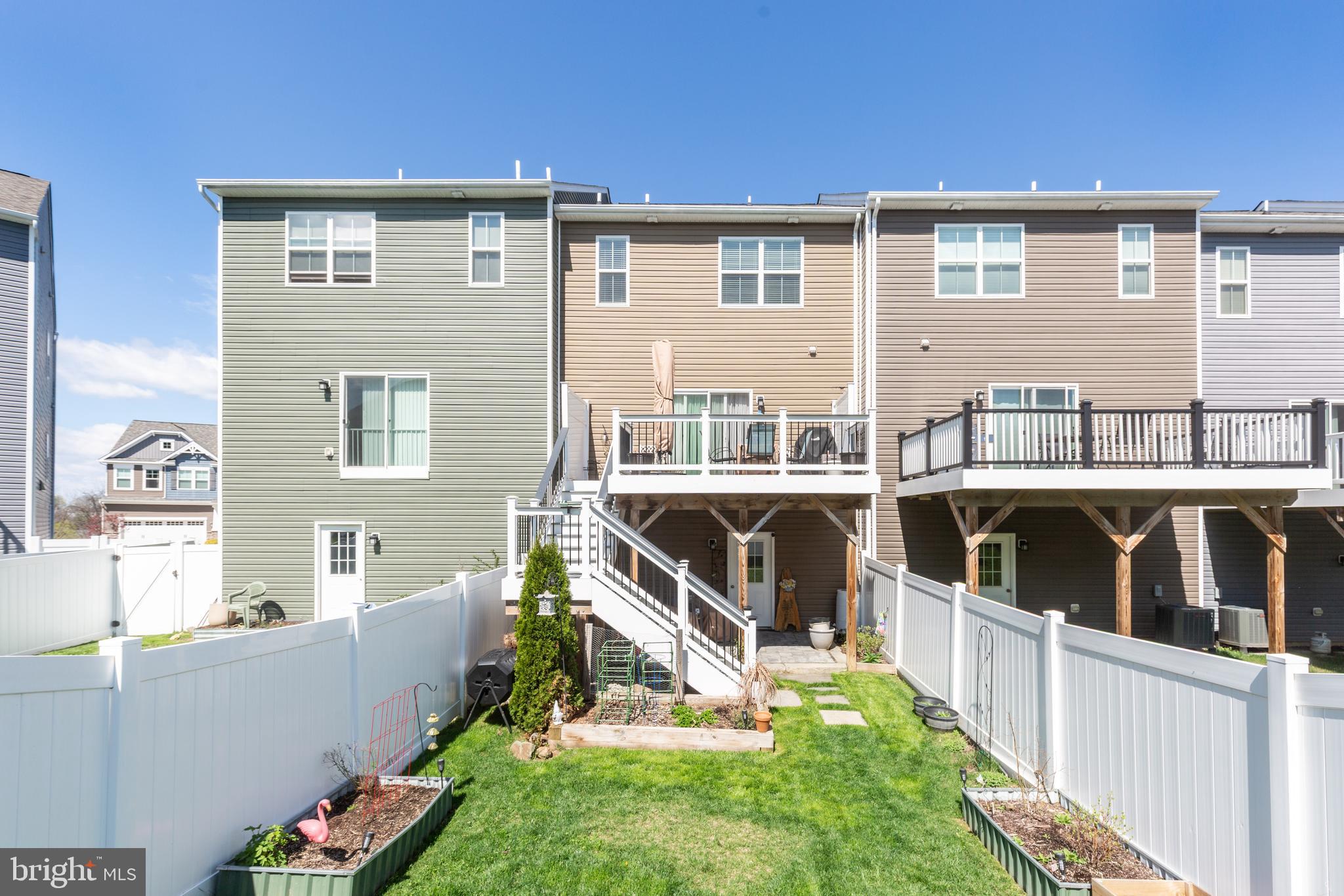 SNADER'S SUMMIT - Residential