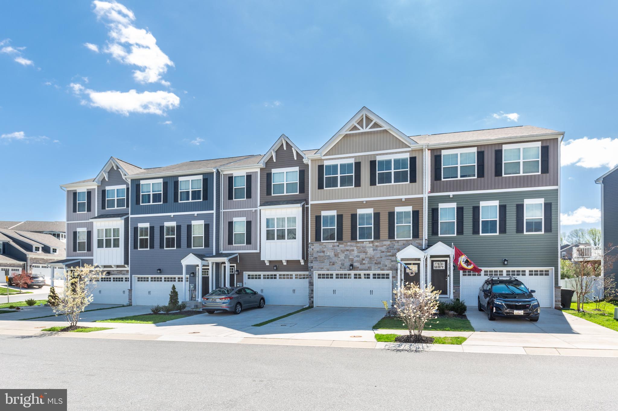 SNADER'S SUMMIT - Residential