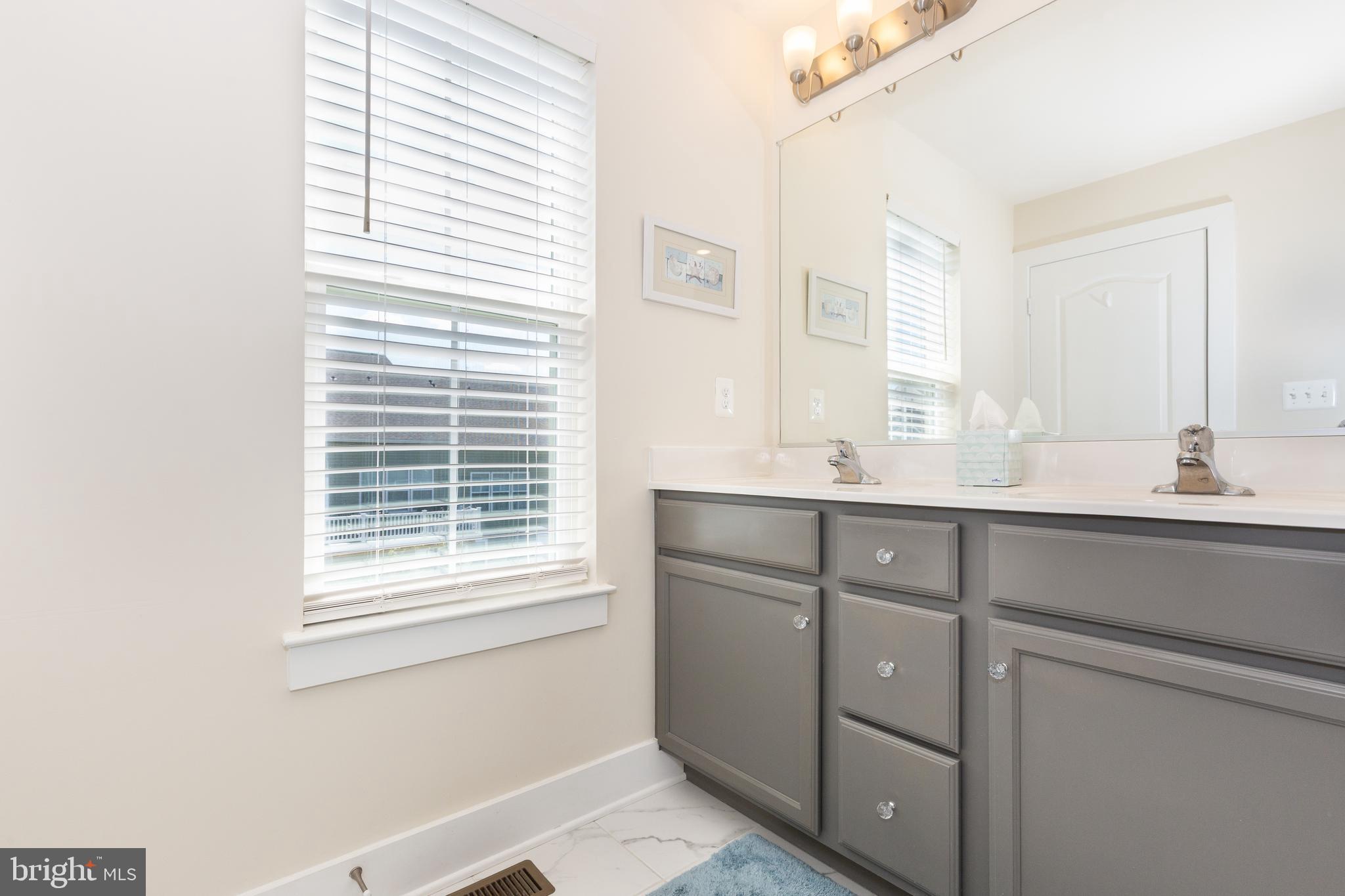 SNADER'S SUMMIT - Residential