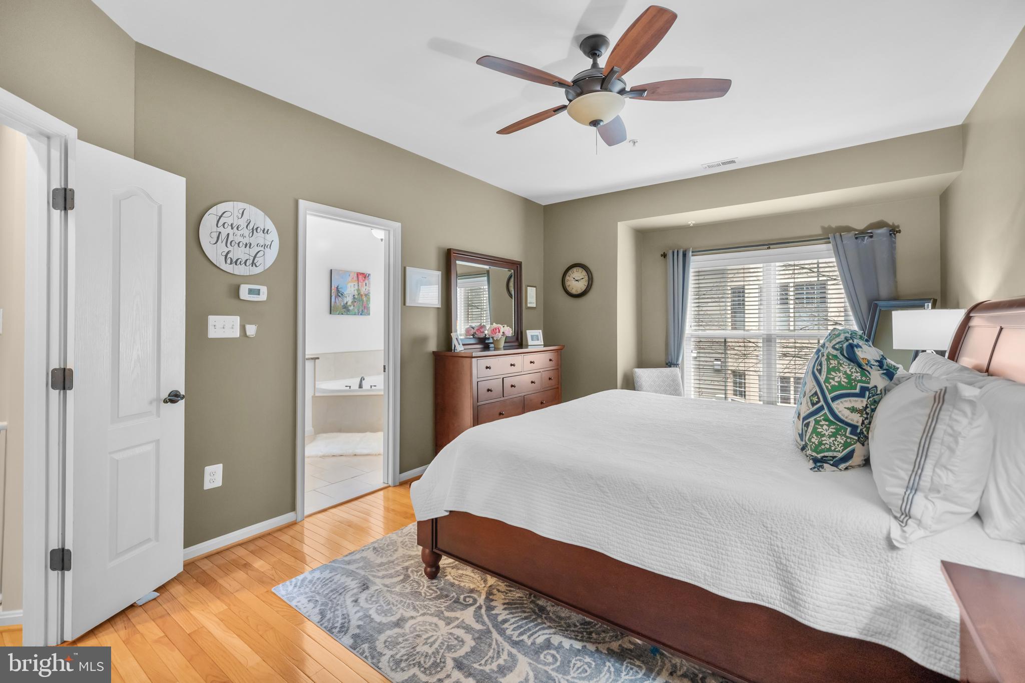 CAMERON STATION - Residential