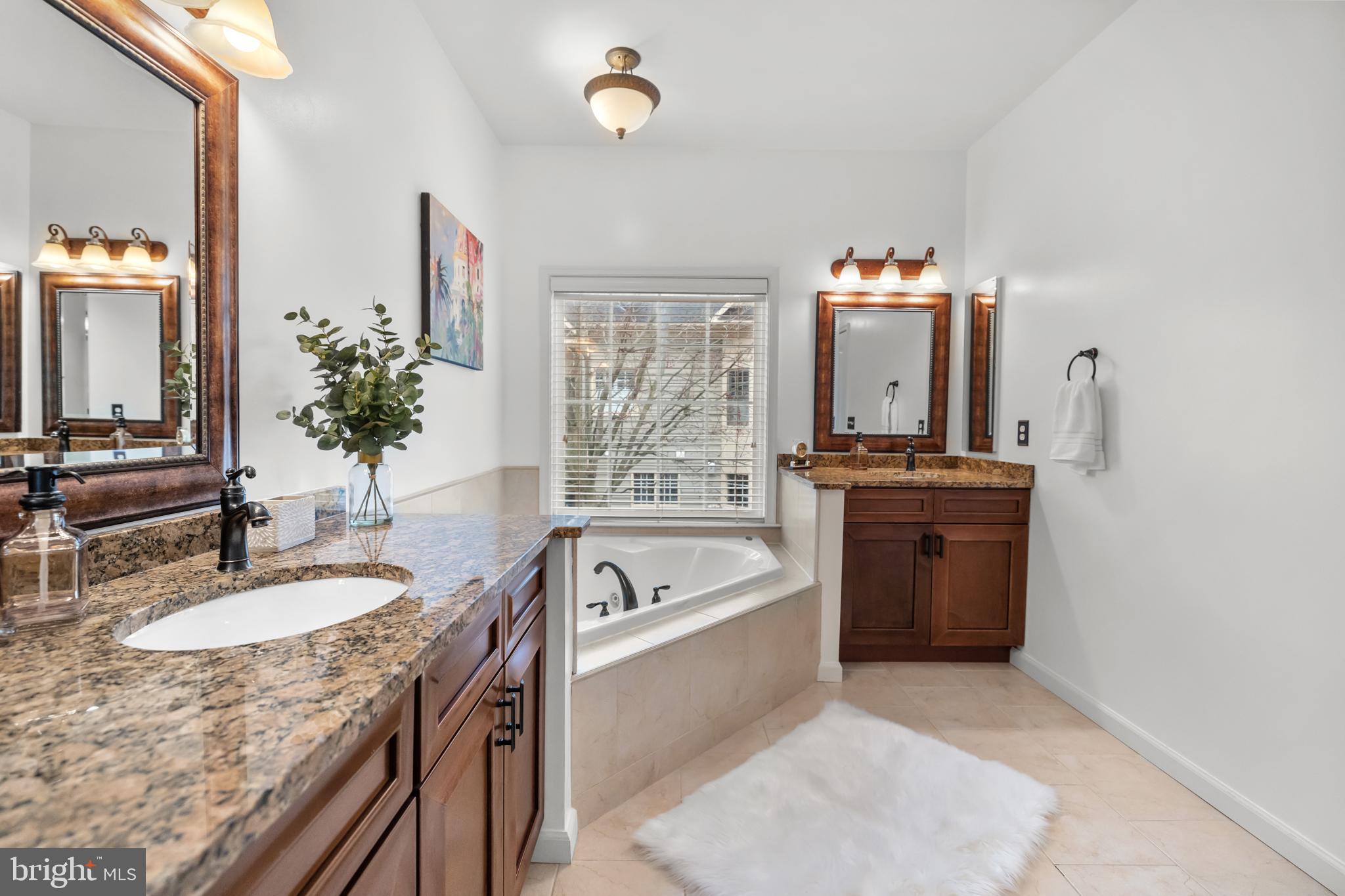 CAMERON STATION - Residential