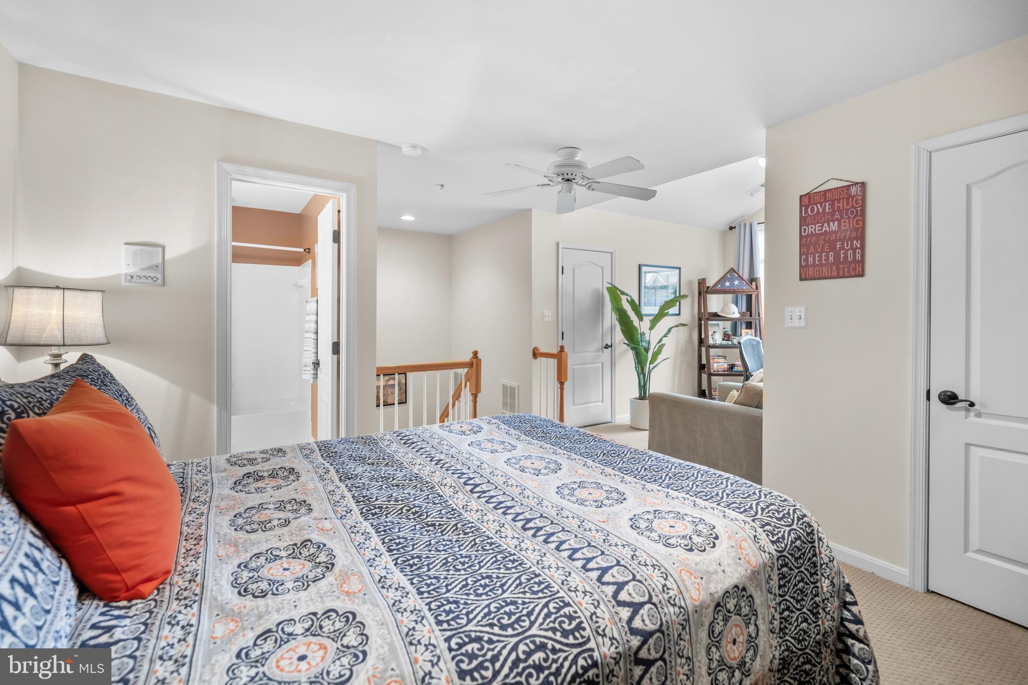 CAMERON STATION - Residential