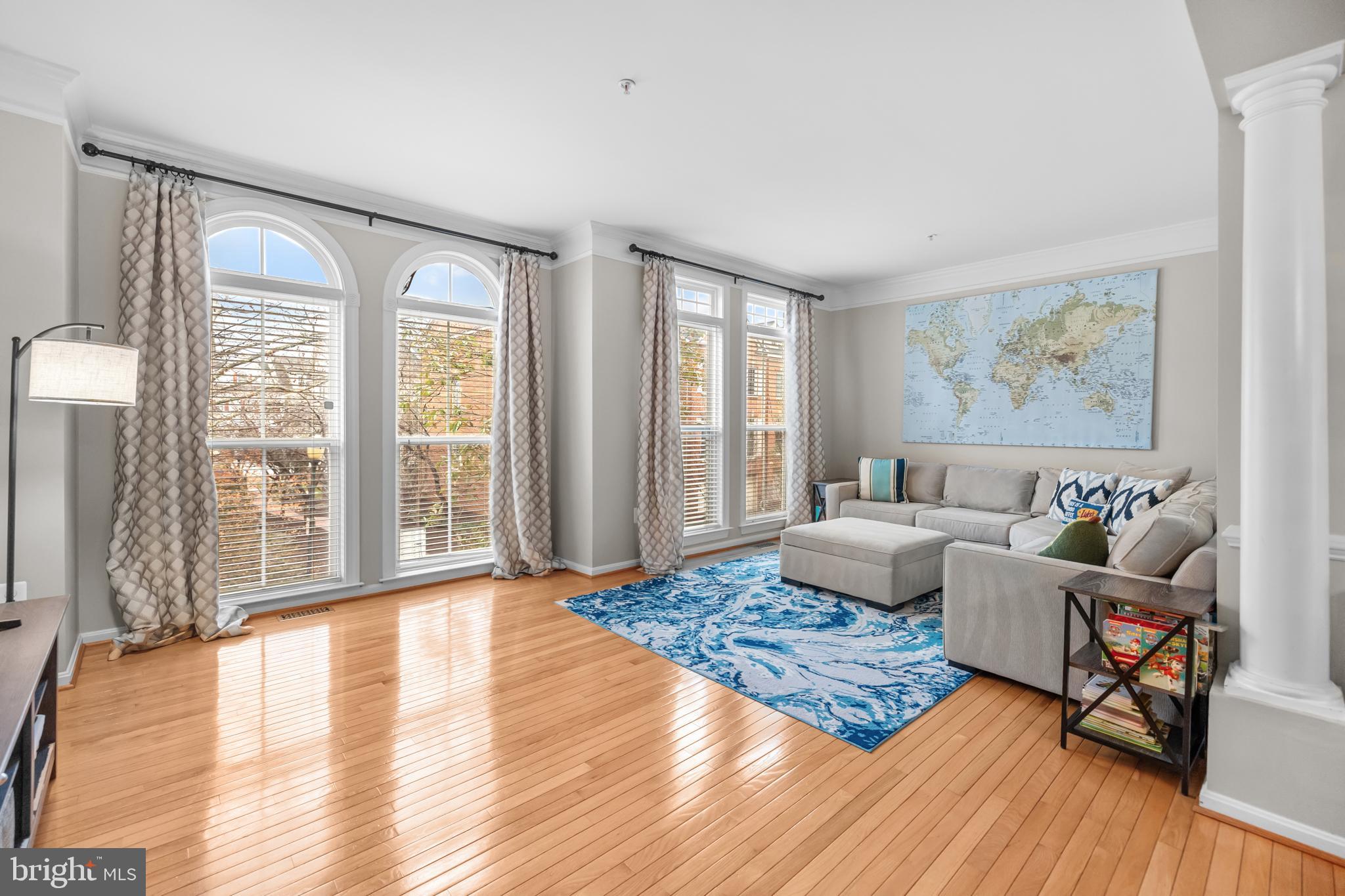 CAMERON STATION - Residential