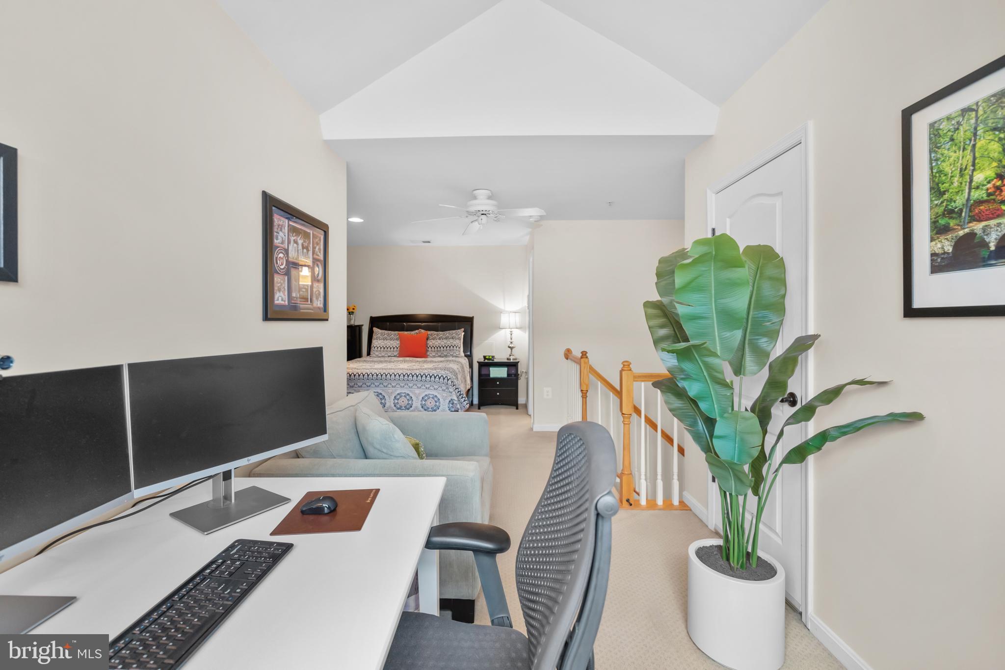 CAMERON STATION - Residential