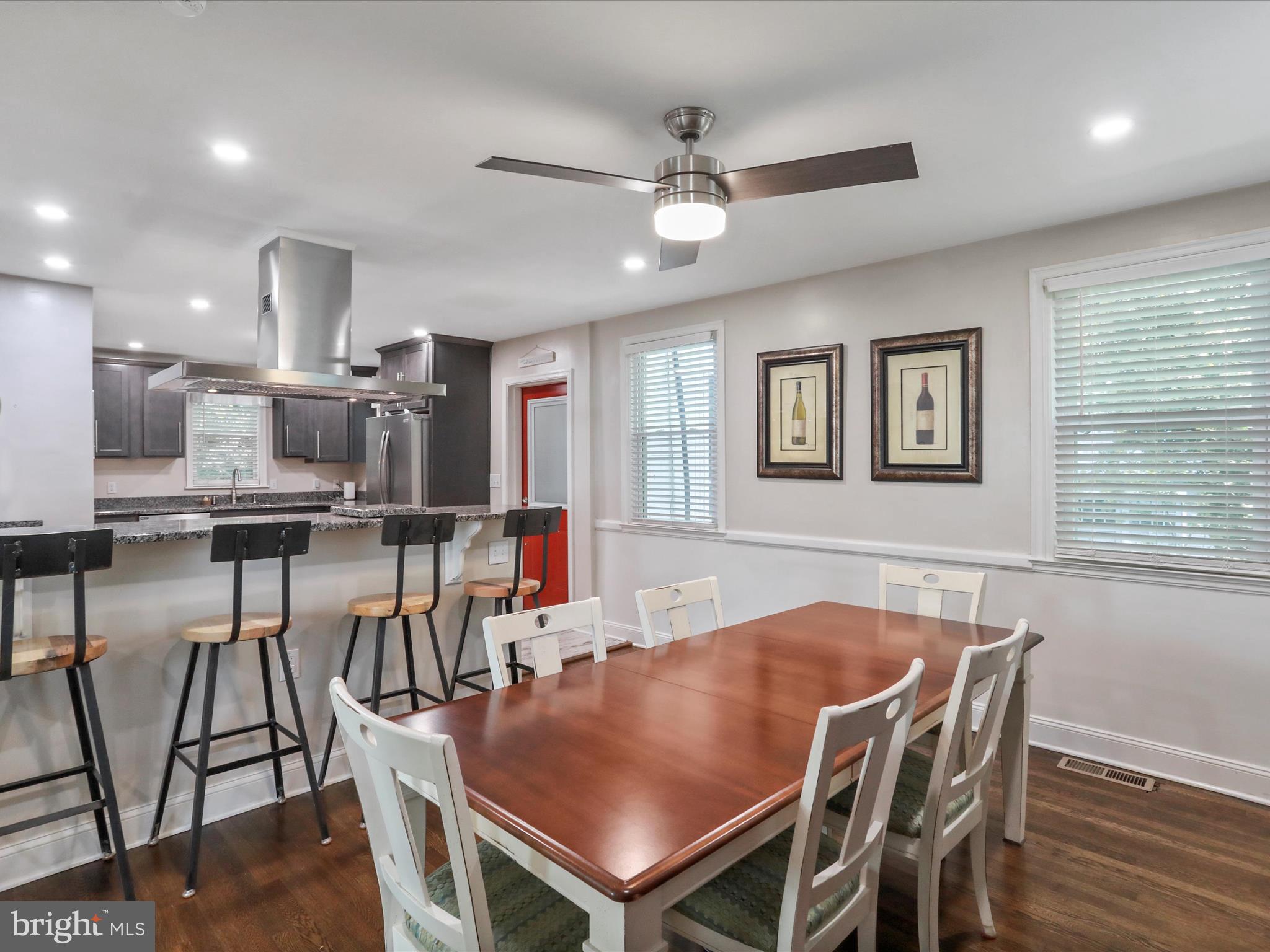 EDGEWOOD PARK - Residential