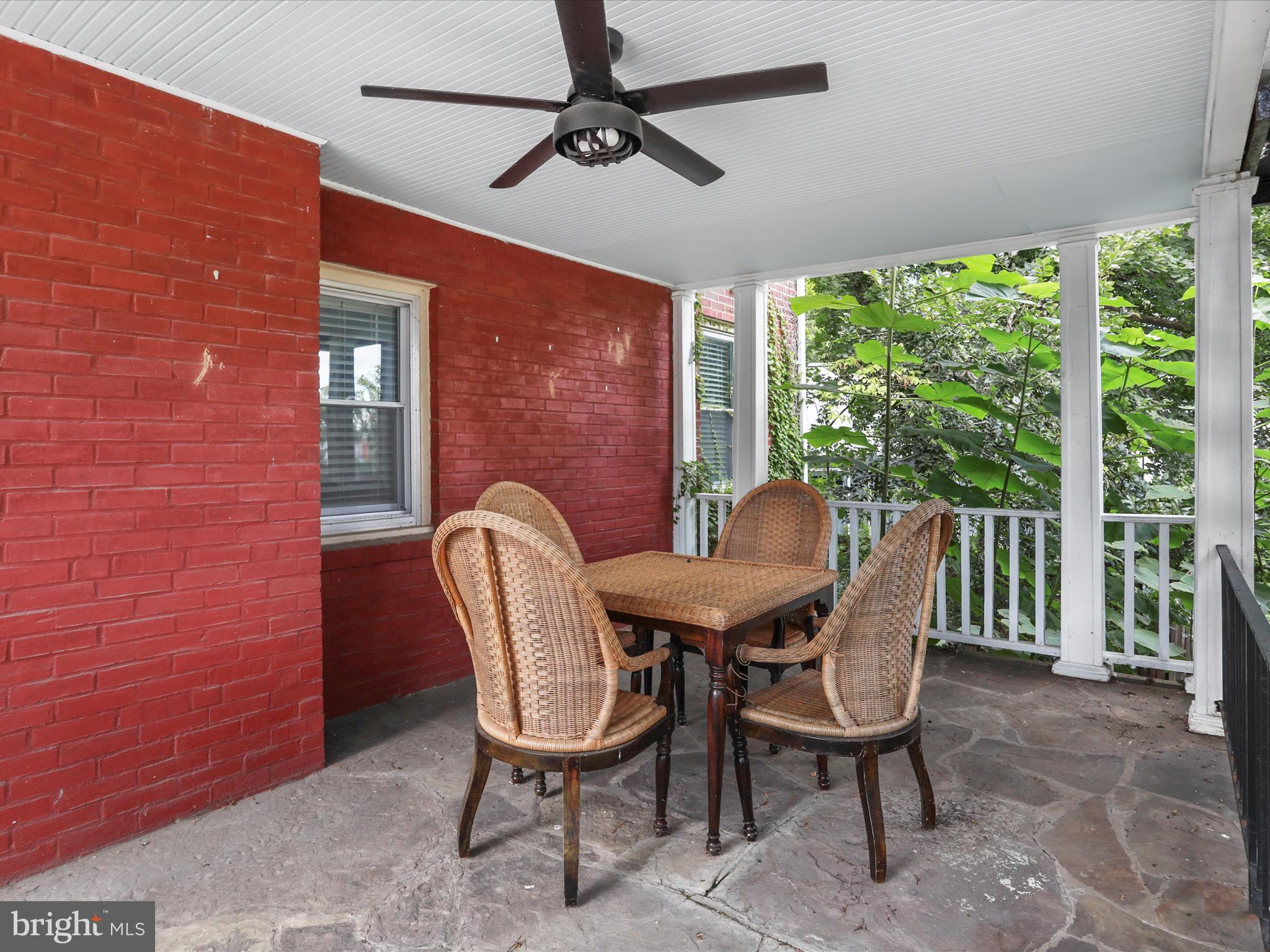 EDGEWOOD PARK - Residential