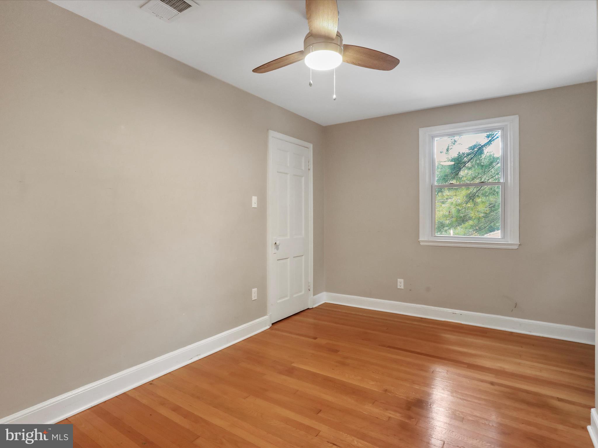 EDGEWOOD PARK - Residential