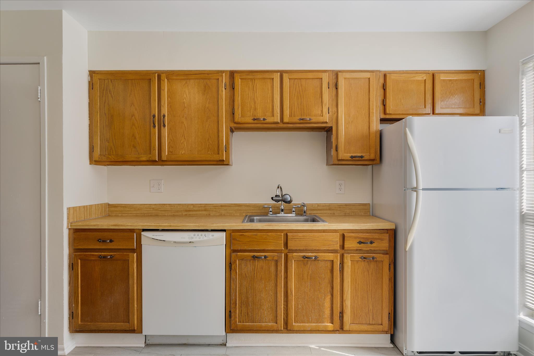 THE MEADOWS OF MANOR FARMS - Residential