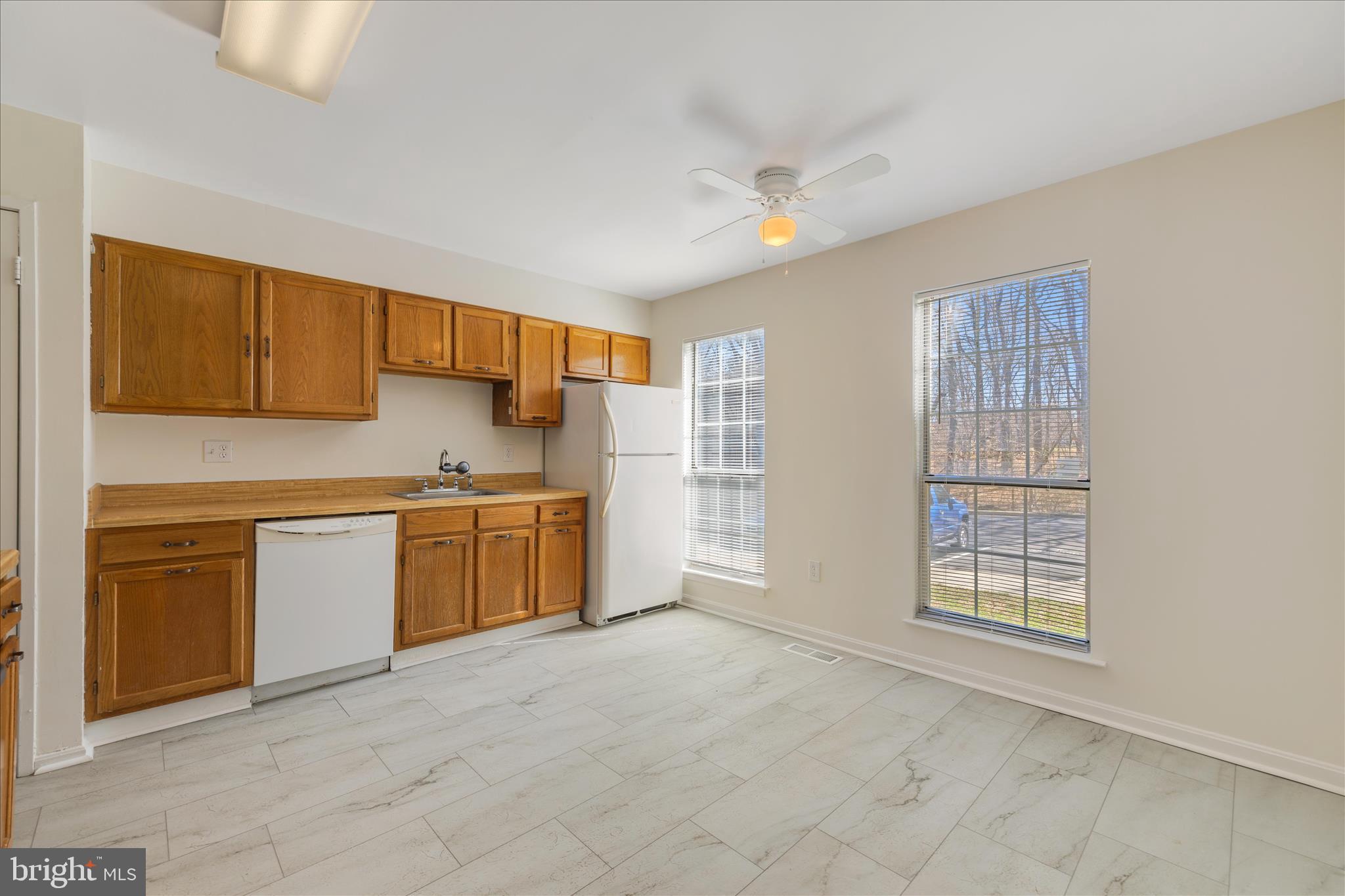 THE MEADOWS OF MANOR FARMS - Residential