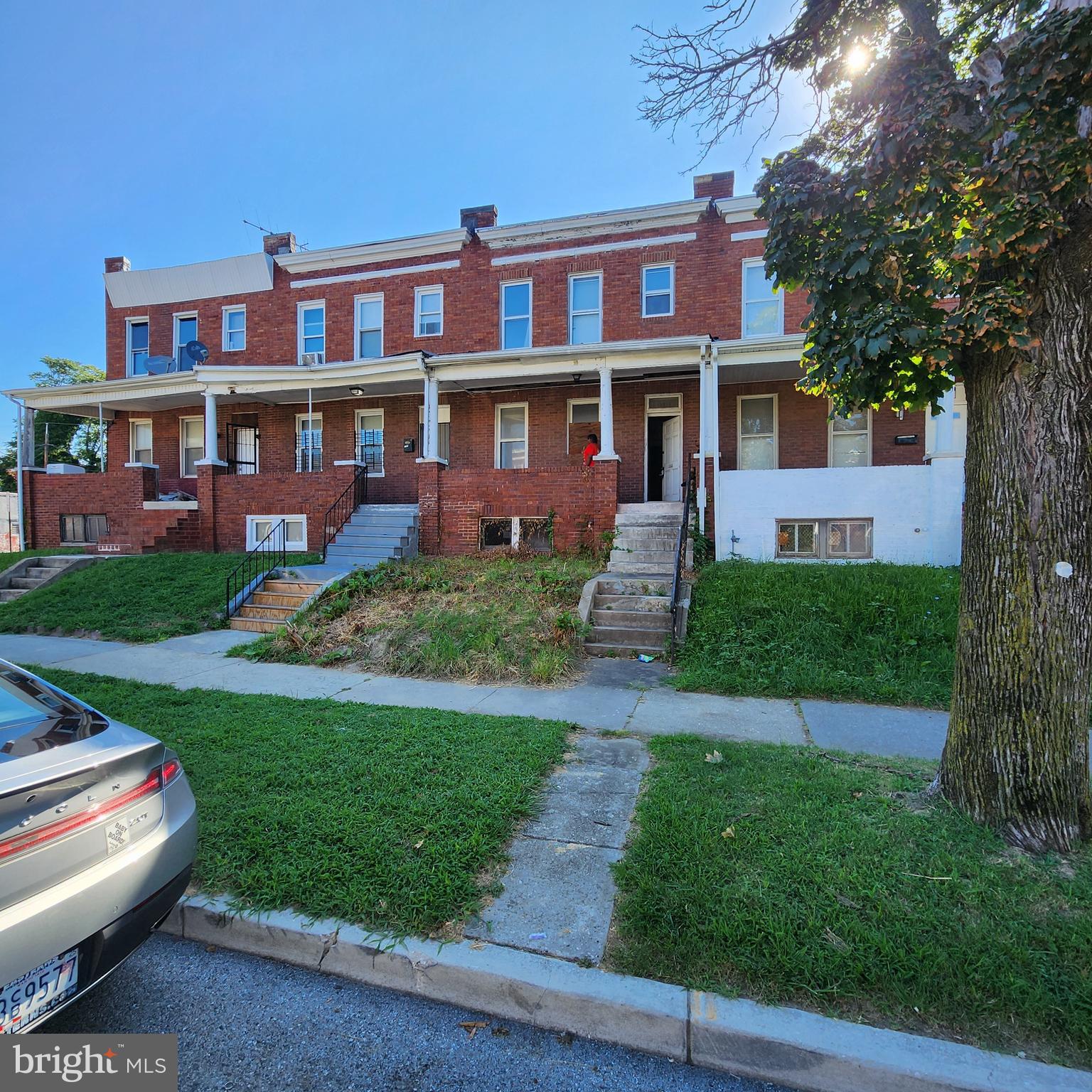 Investor Special! This separately metered 2-unit duplex offers huge potential in 21217. Property needs full renovation but is primed for strong cash flow or resale. Great opportunity to create value with a duplex in a growing area. Close to major commuter routes, schools, and shopping. Don’t miss this one!