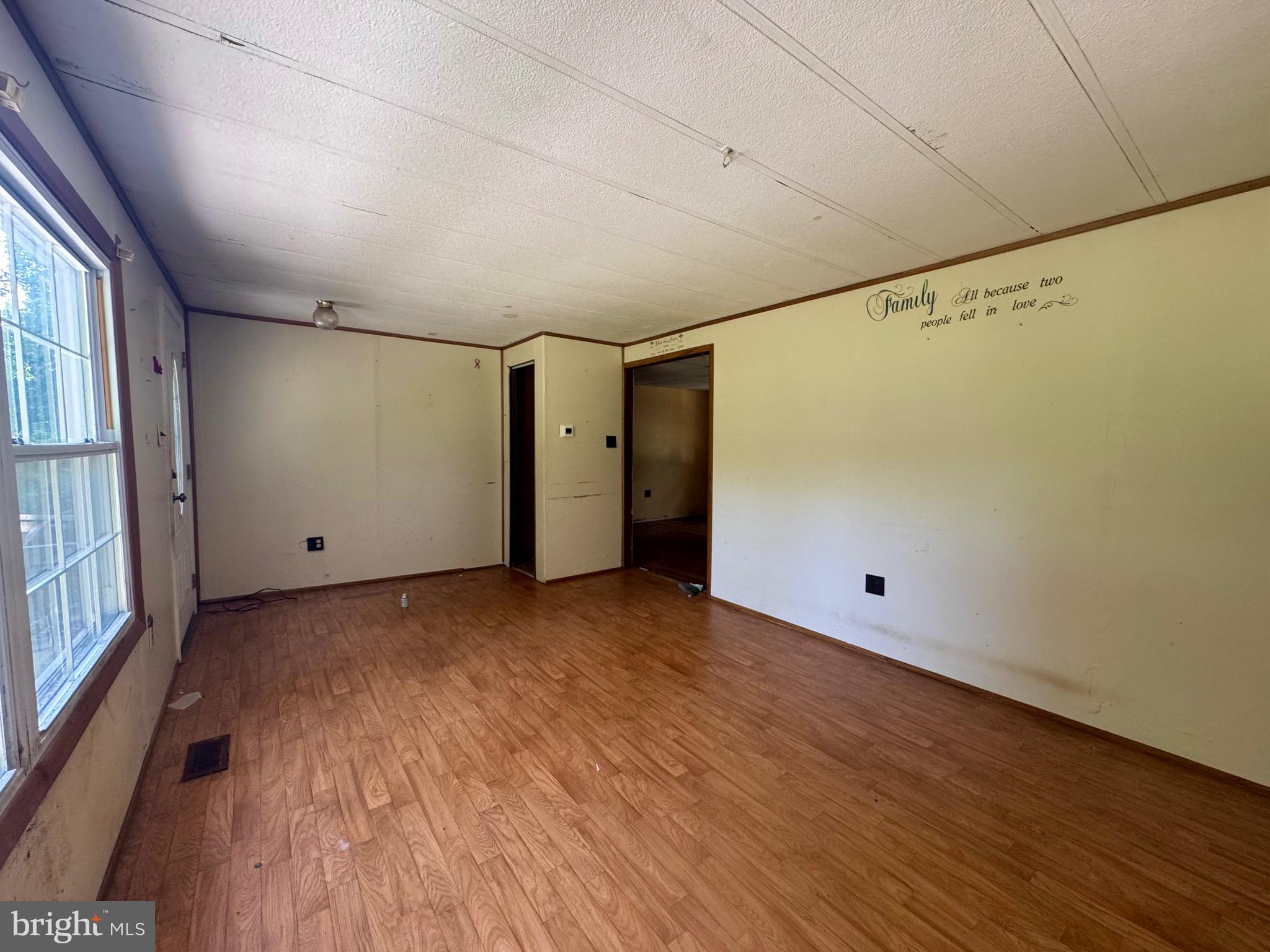 7089 JAMES MOORE ROAD