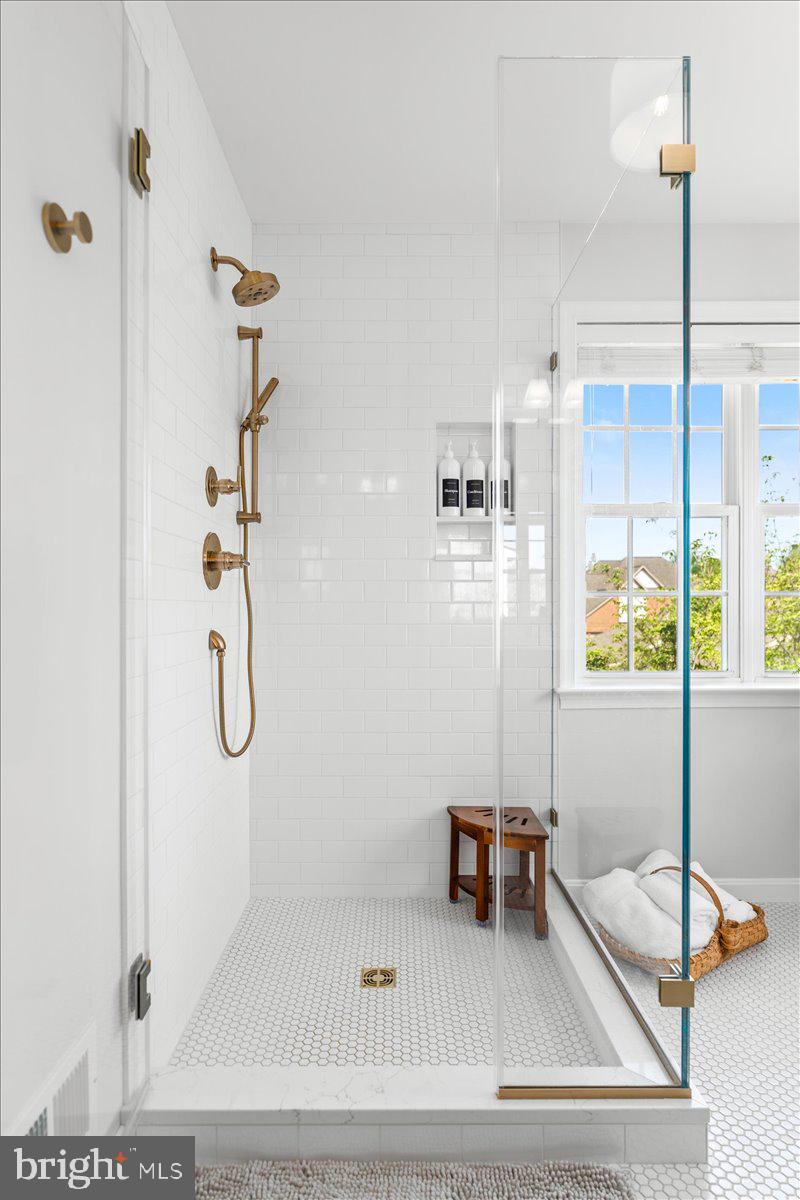 MILL ISLAND AT WORMAN'S MILL - Residential