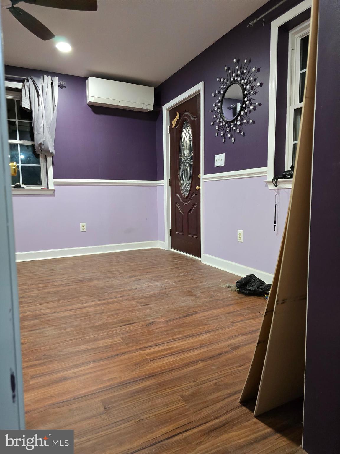 BALLARDS - Residential