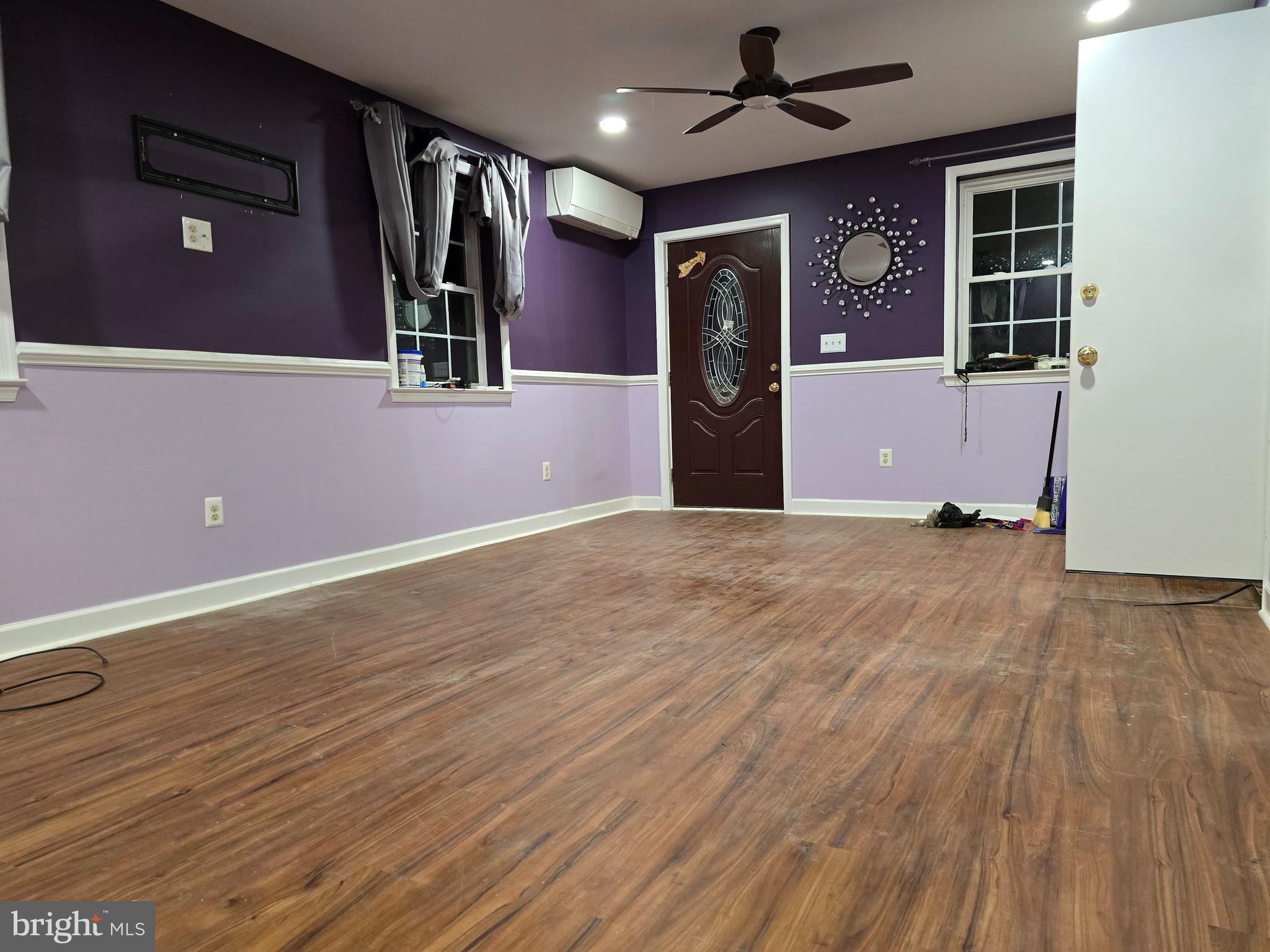 BALLARDS - Residential