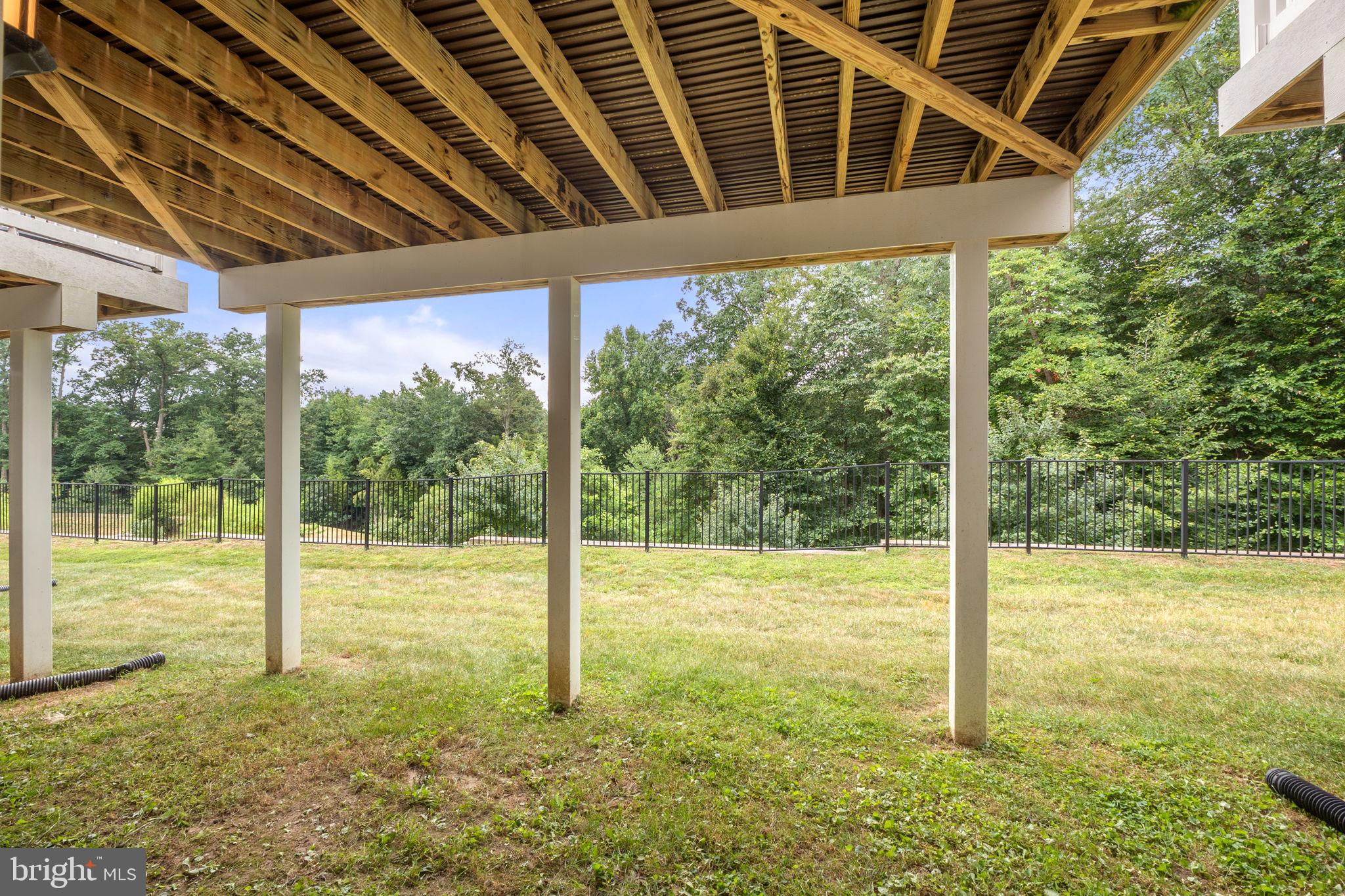 SPRING CREEK - Residential