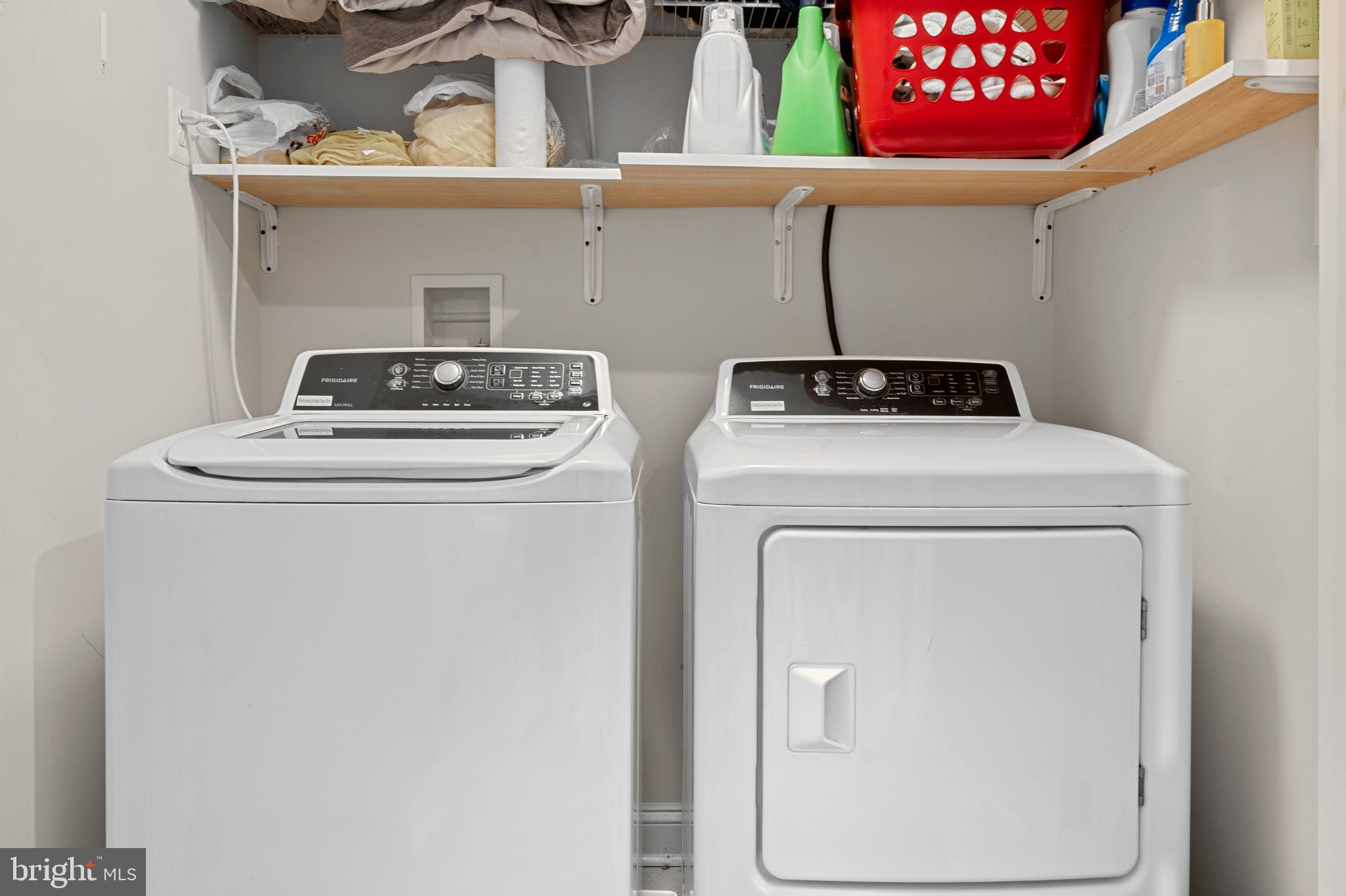 SPRING CREEK - Residential