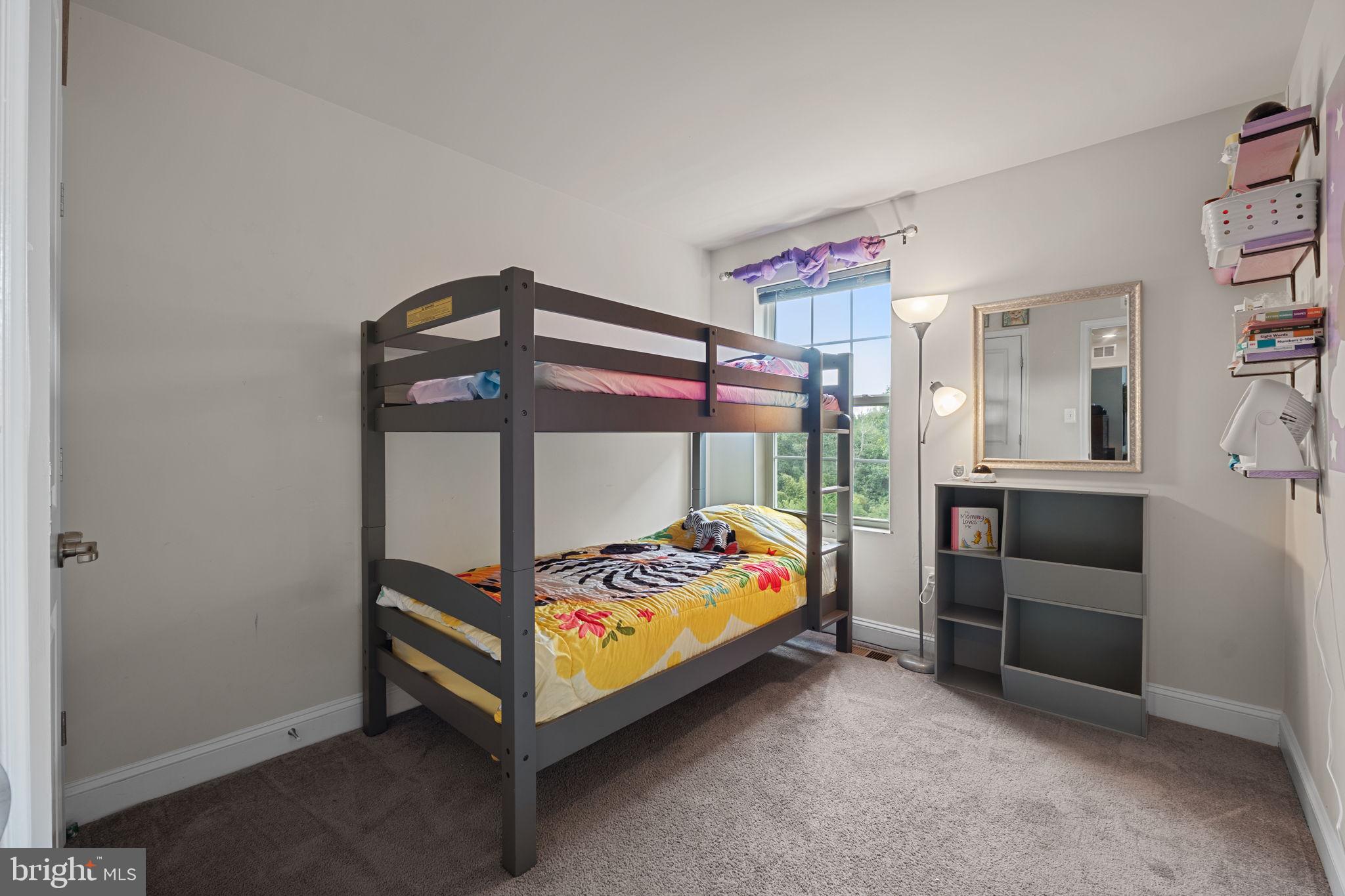 SPRING CREEK - Residential