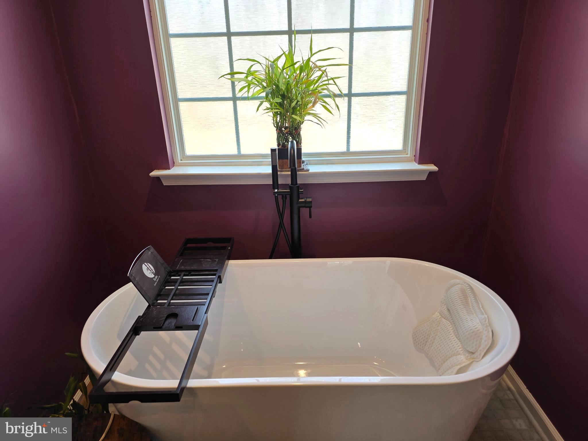 STUBBS OVERLOOK - Residential