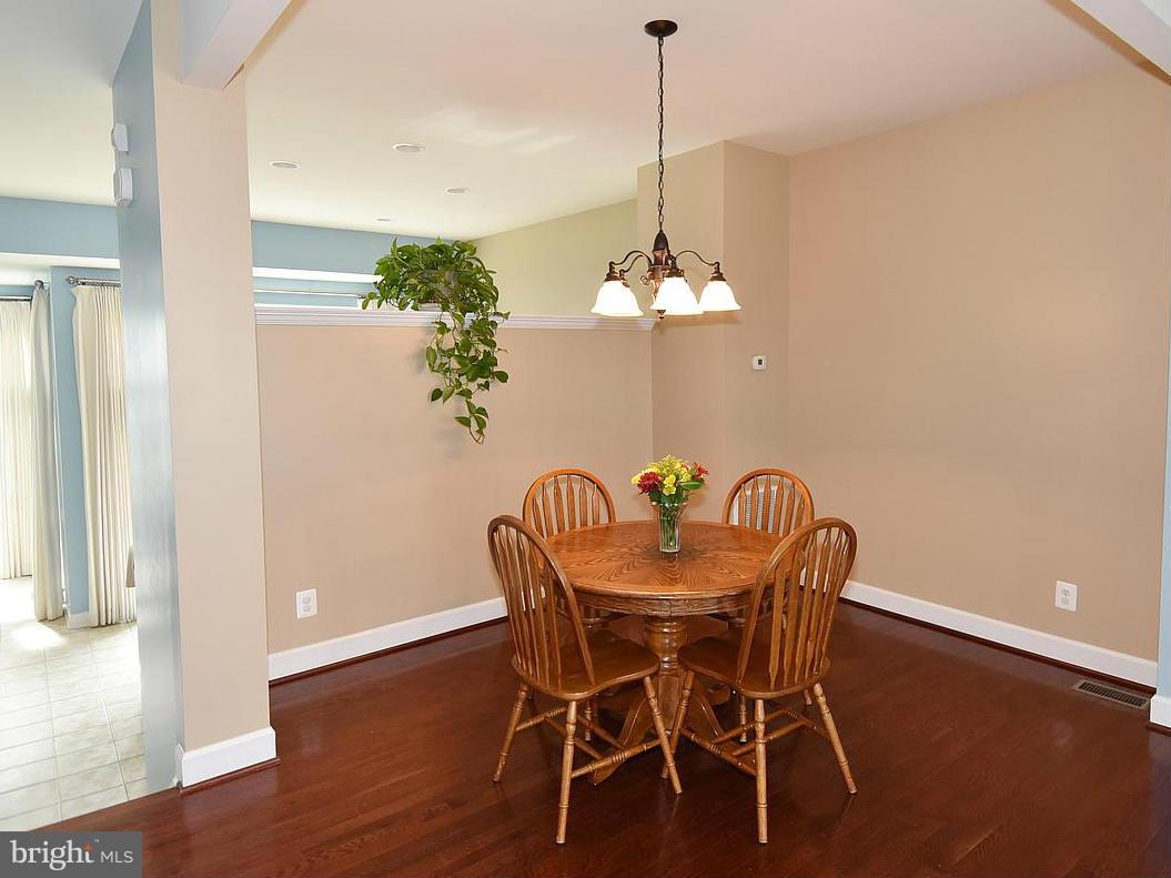 POTOMAC CLUB - Residential Lease