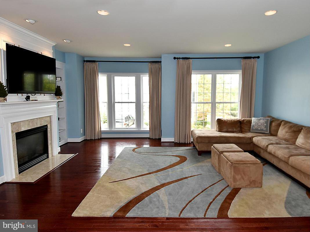 POTOMAC CLUB - Residential Lease