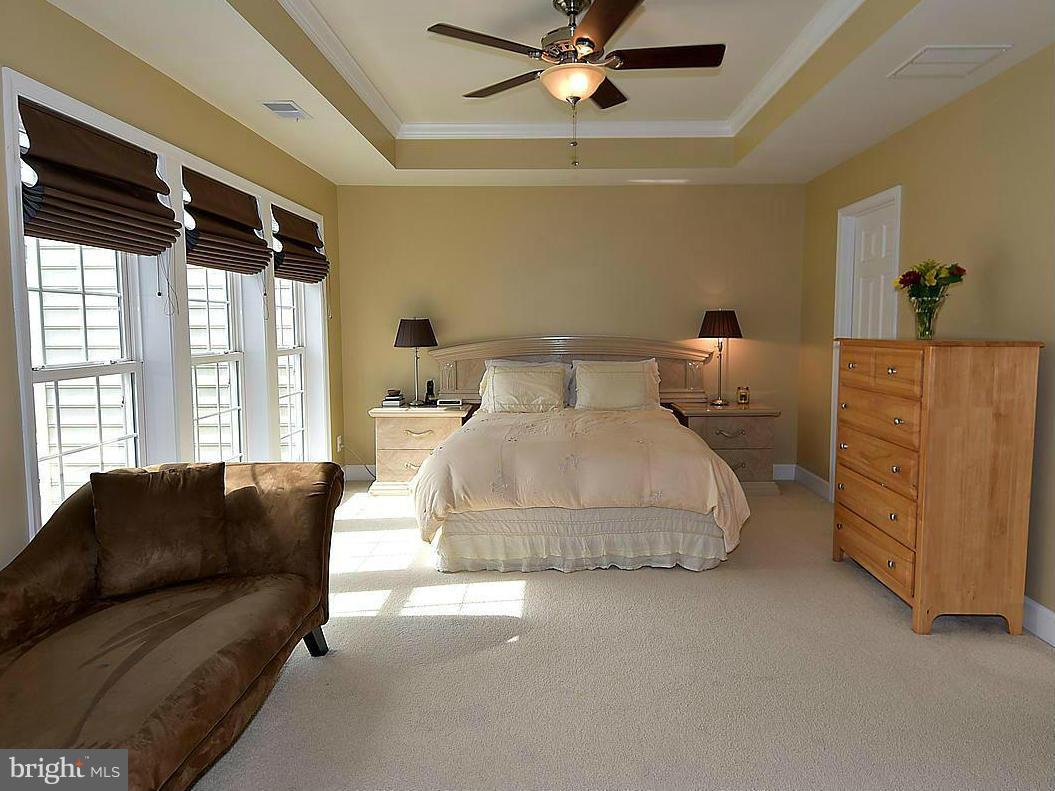 POTOMAC CLUB - Residential Lease