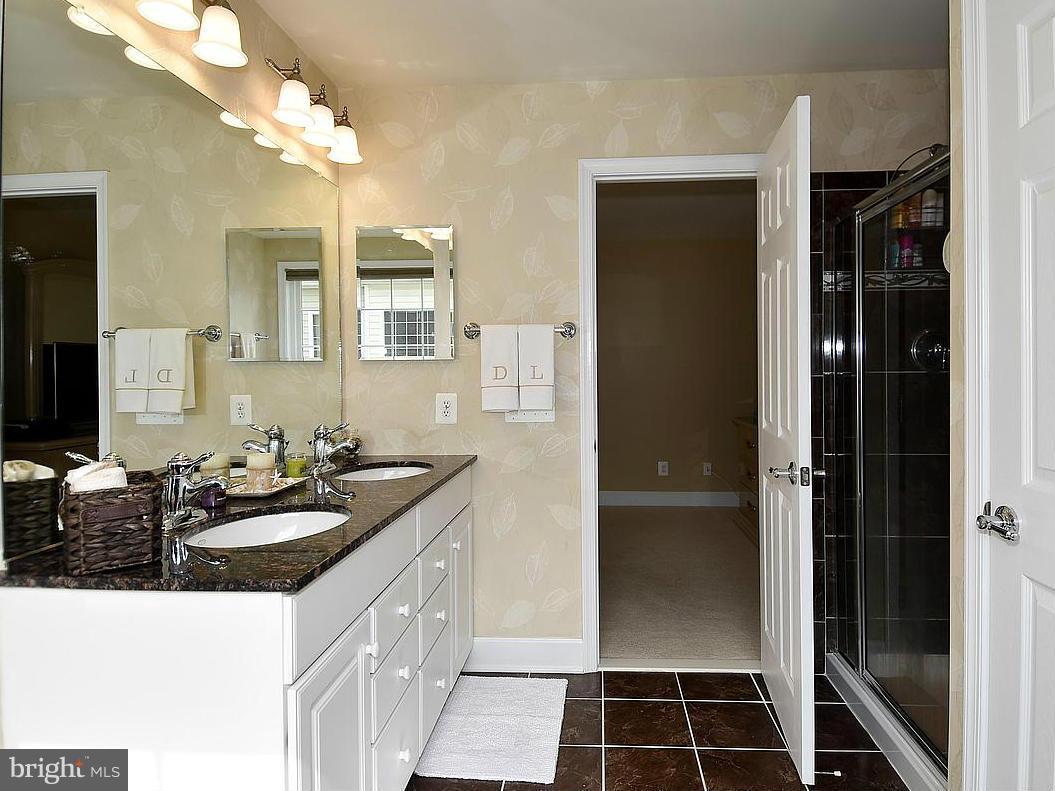 POTOMAC CLUB - Residential Lease