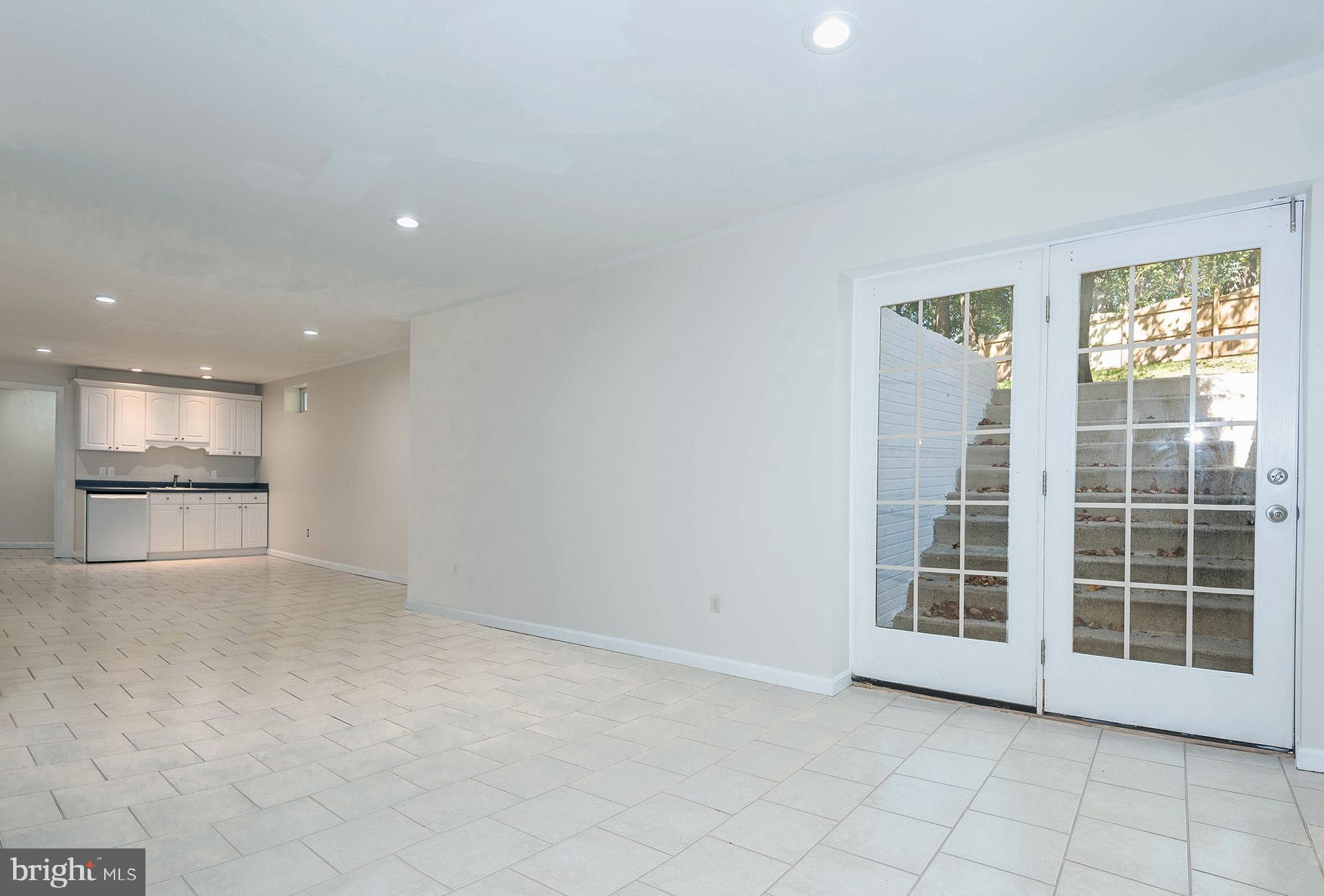 CROFTON VALLEY - Residential