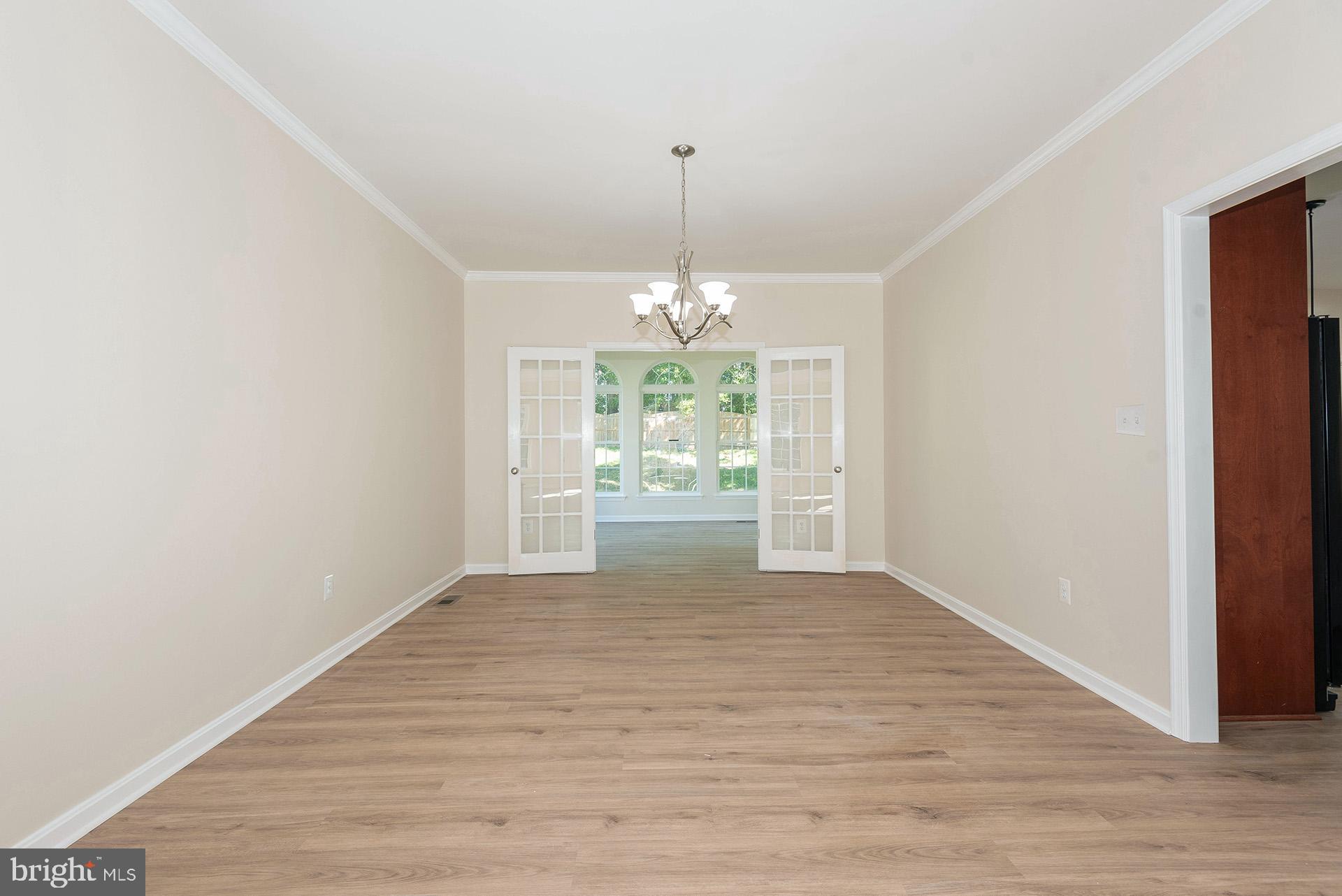 CROFTON VALLEY - Residential