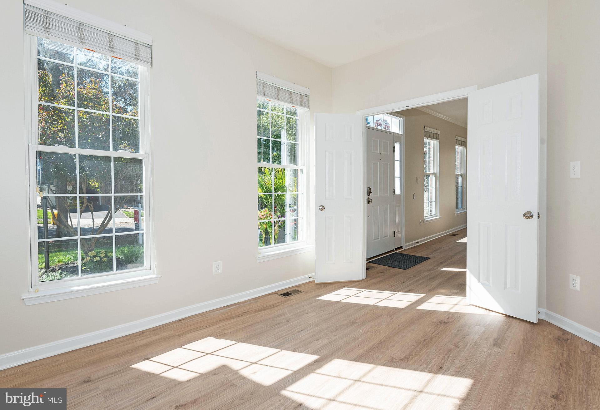 CROFTON VALLEY - Residential