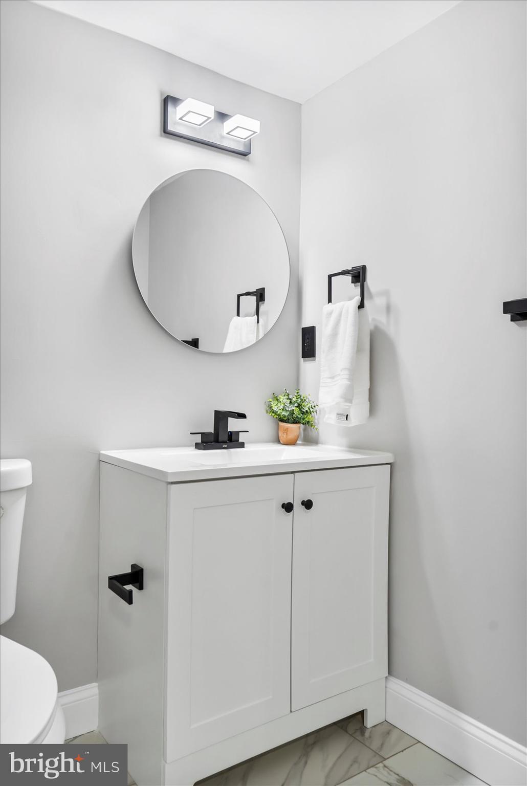 COLUMBIA HILLS - Residential