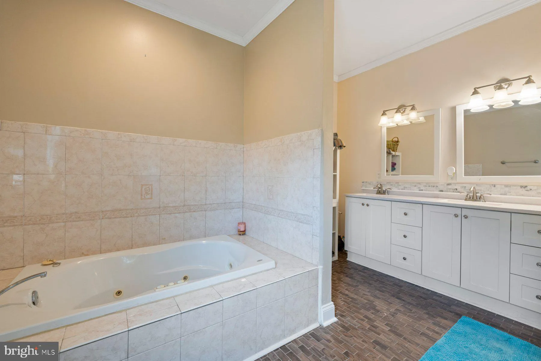 Pasadena, Maryland 21122, United States, 6 Bedrooms Bedrooms, ,6 BathroomsBathrooms,Residential,Pending,51493