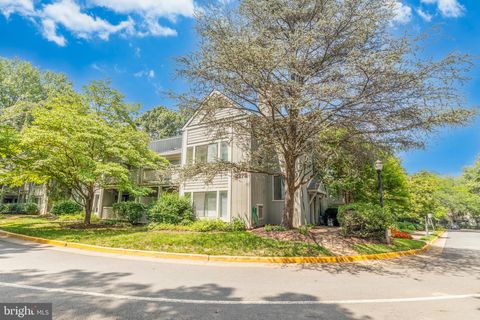2273 HUNTERS RUN DRIVE RESTON VA 20191