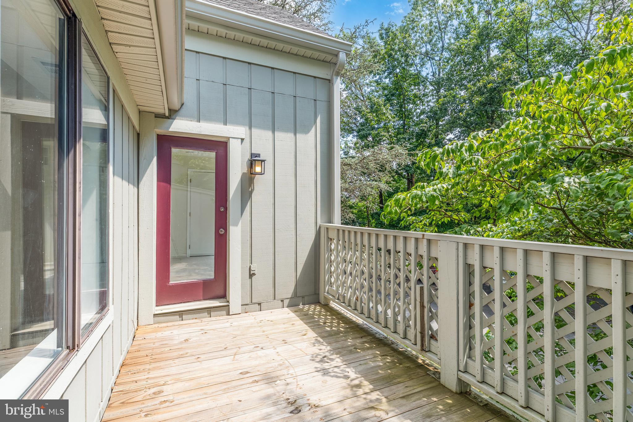 HUNTERS CROSSING - Residential