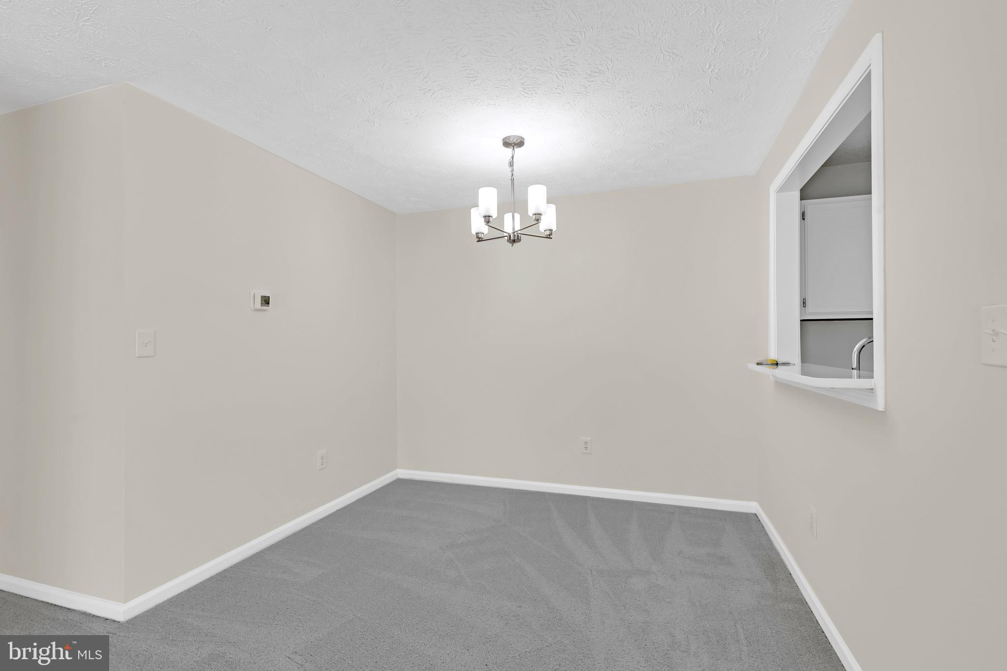 HUNTERS CROSSING - Residential