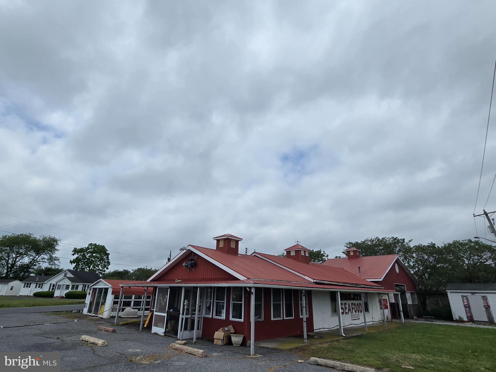 33220 DUPONT BOULEVARD