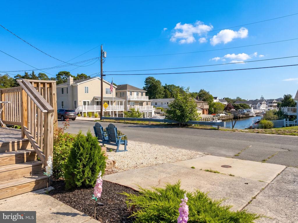 362 SHORE WAY