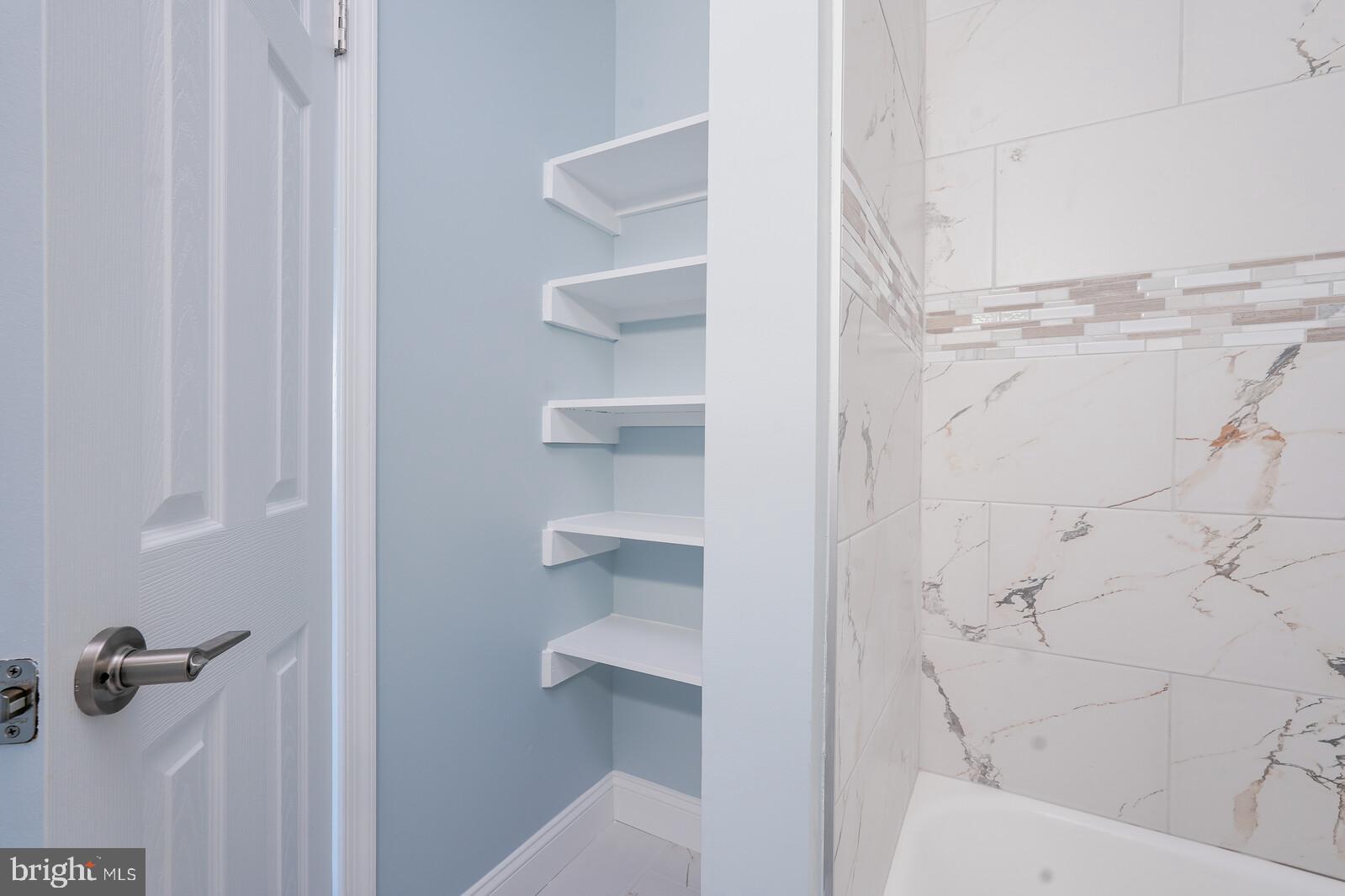 WESTFARM - Residential